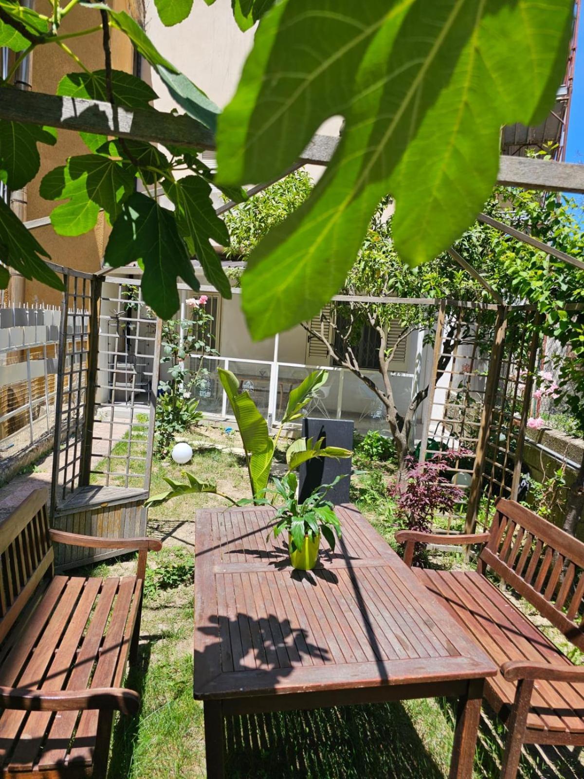 Large Double Room