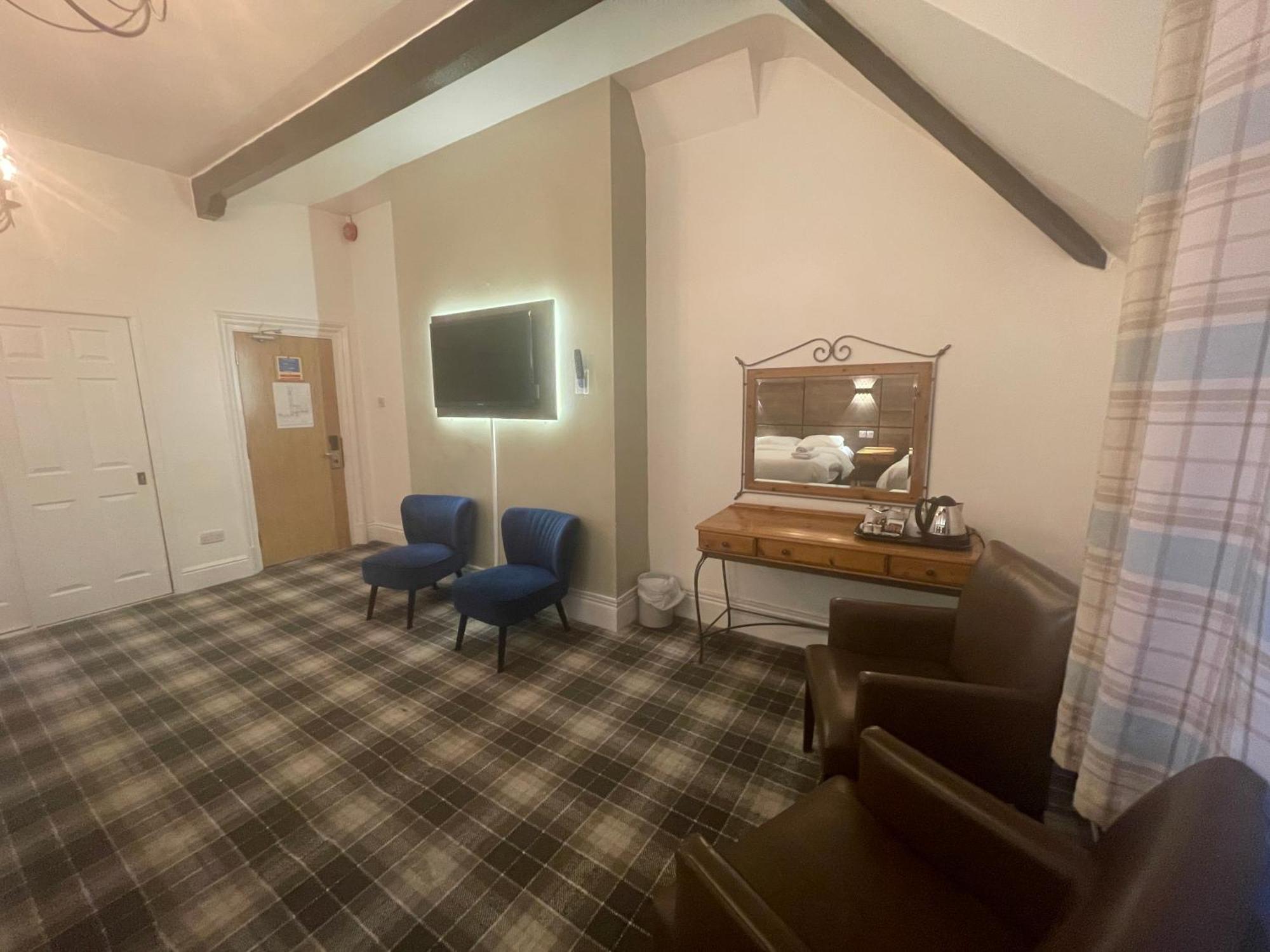 Luxury Quadruple Room