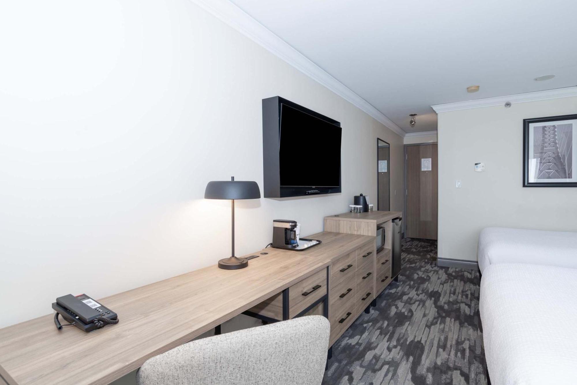 Standard Room 2 Queen Beds