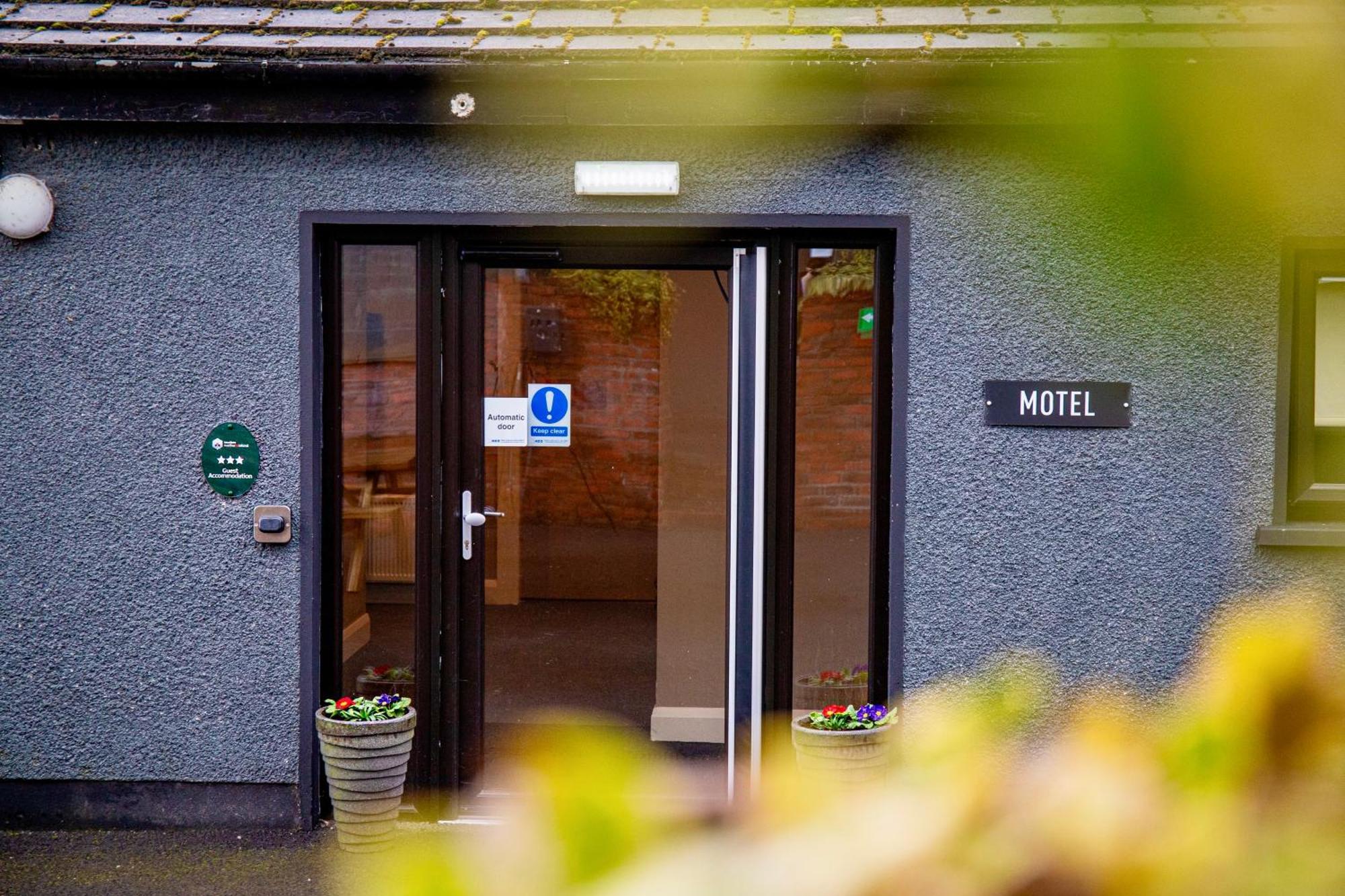 Budget Double or Twin Room Motel Building