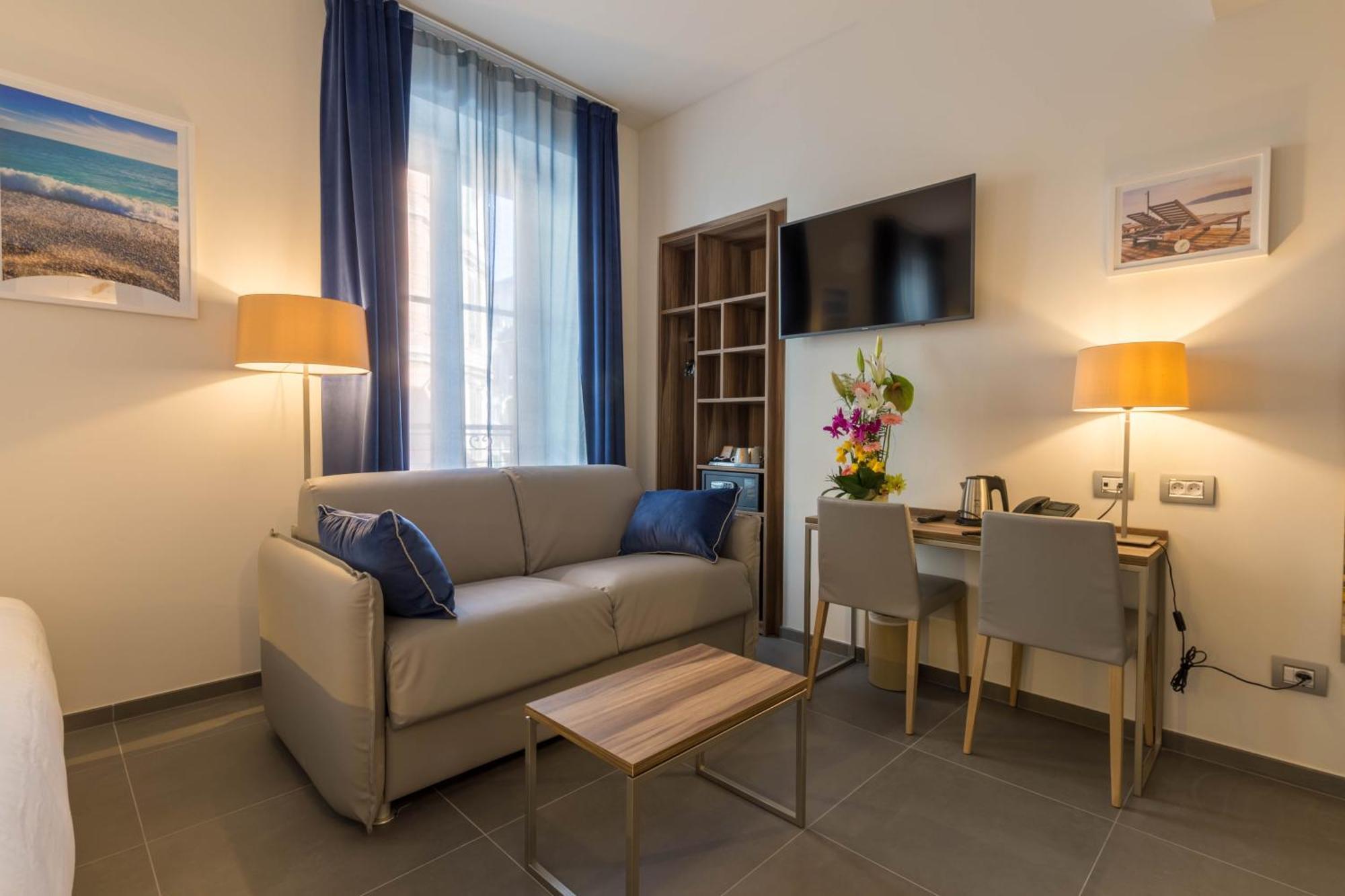 Executive Triple Room
