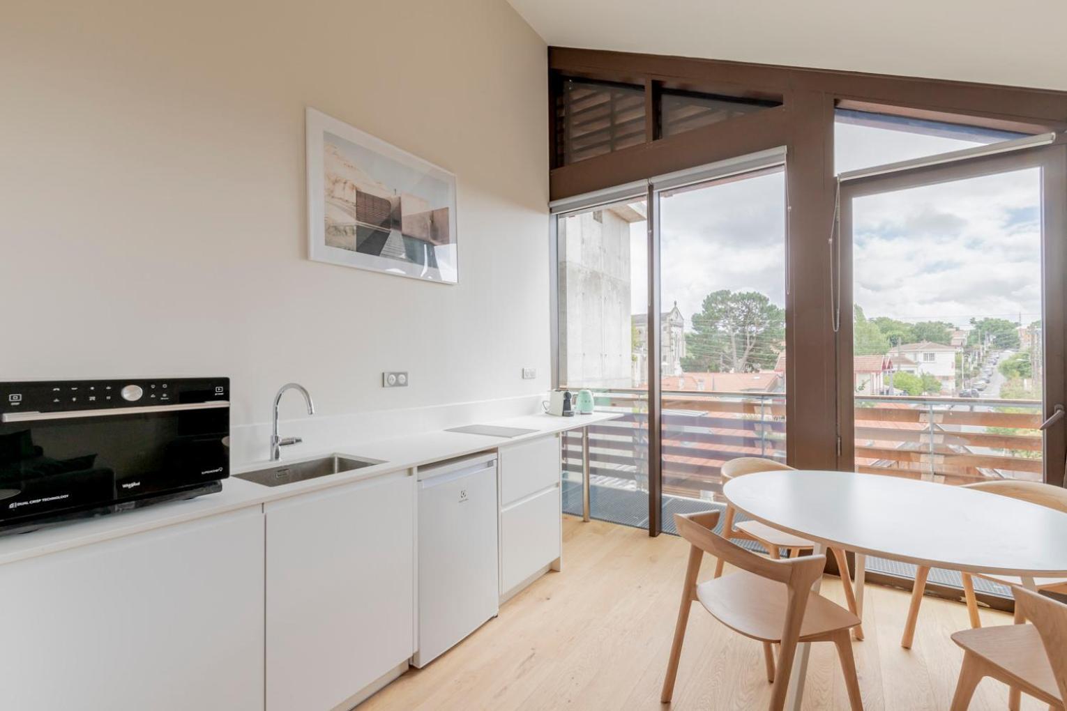 Suite on City Side