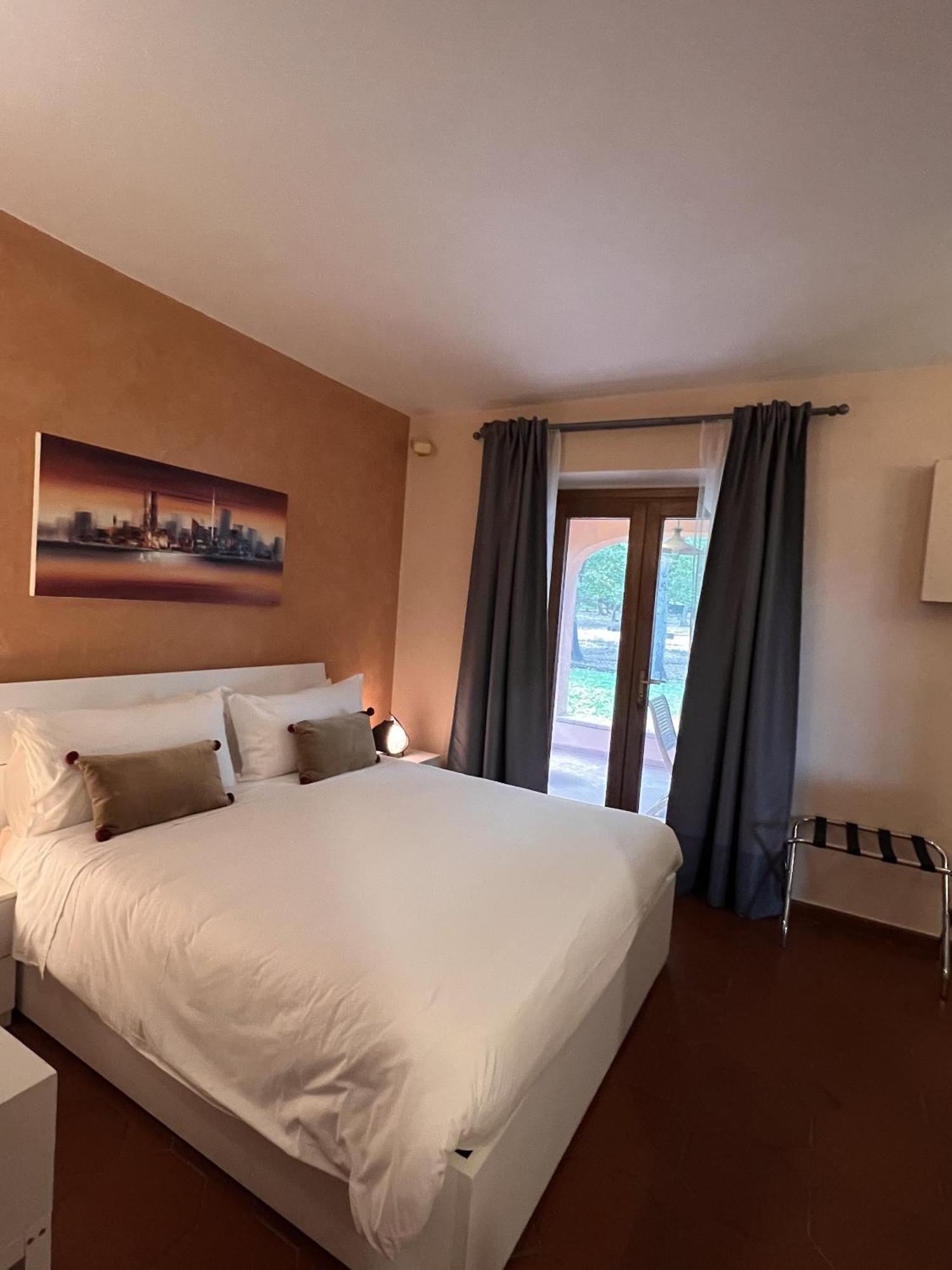Standard Double Suite