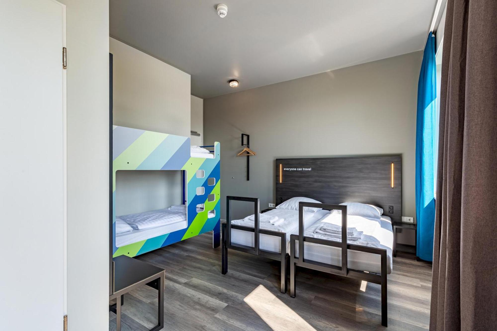 Quadruple Room,1594701972:JPEG