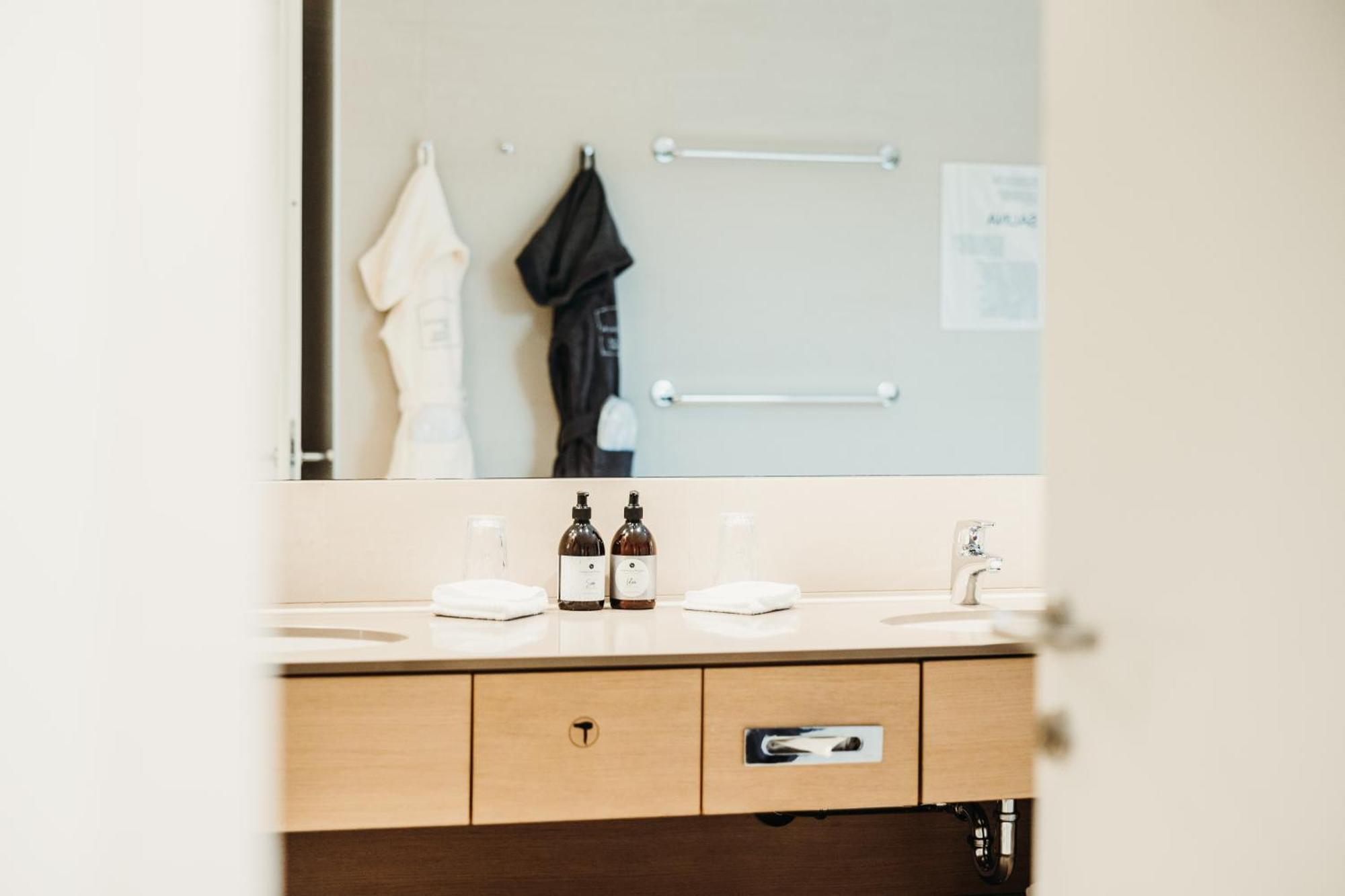 Suite with Sauna