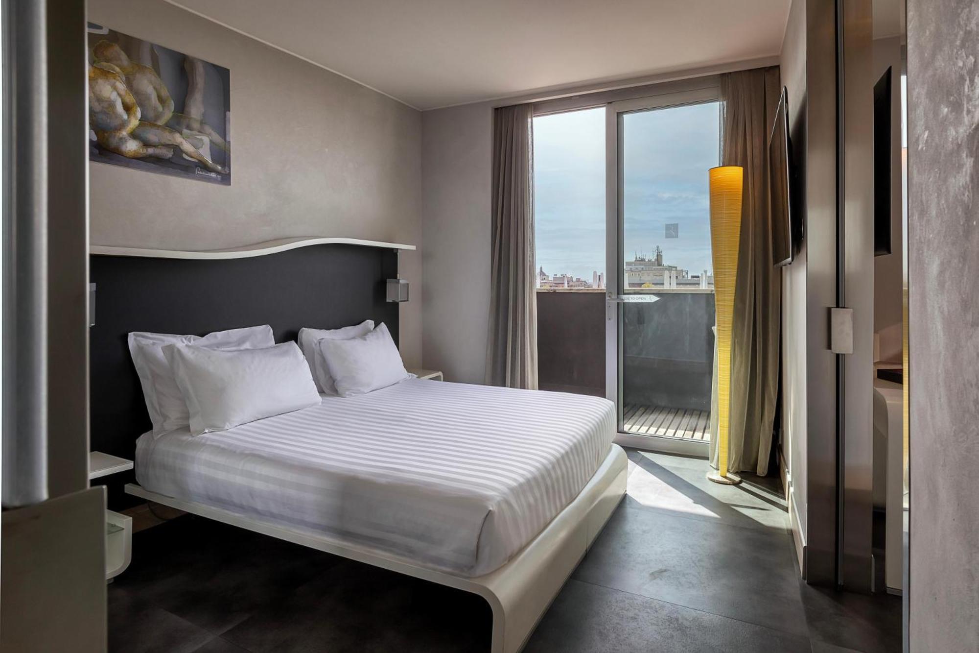 Junior Suite con 1 Letto King Size, Terrazza e Vista sulla Città