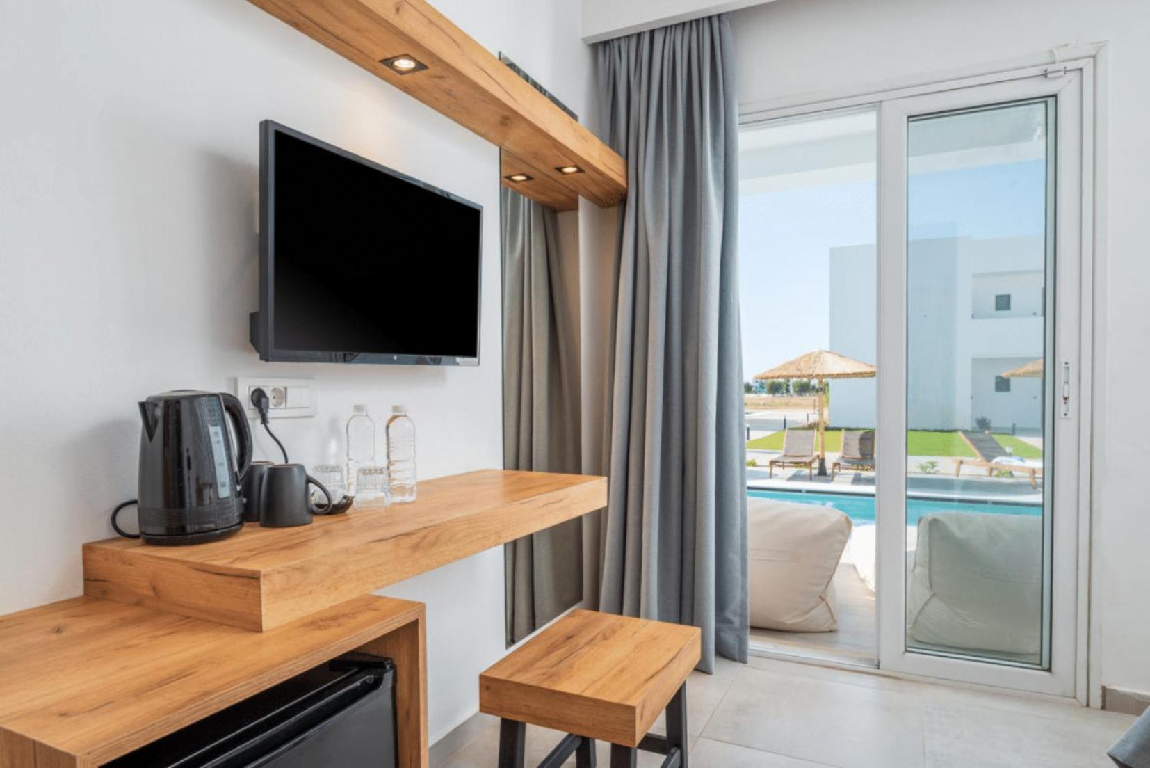Twin Room Pool View