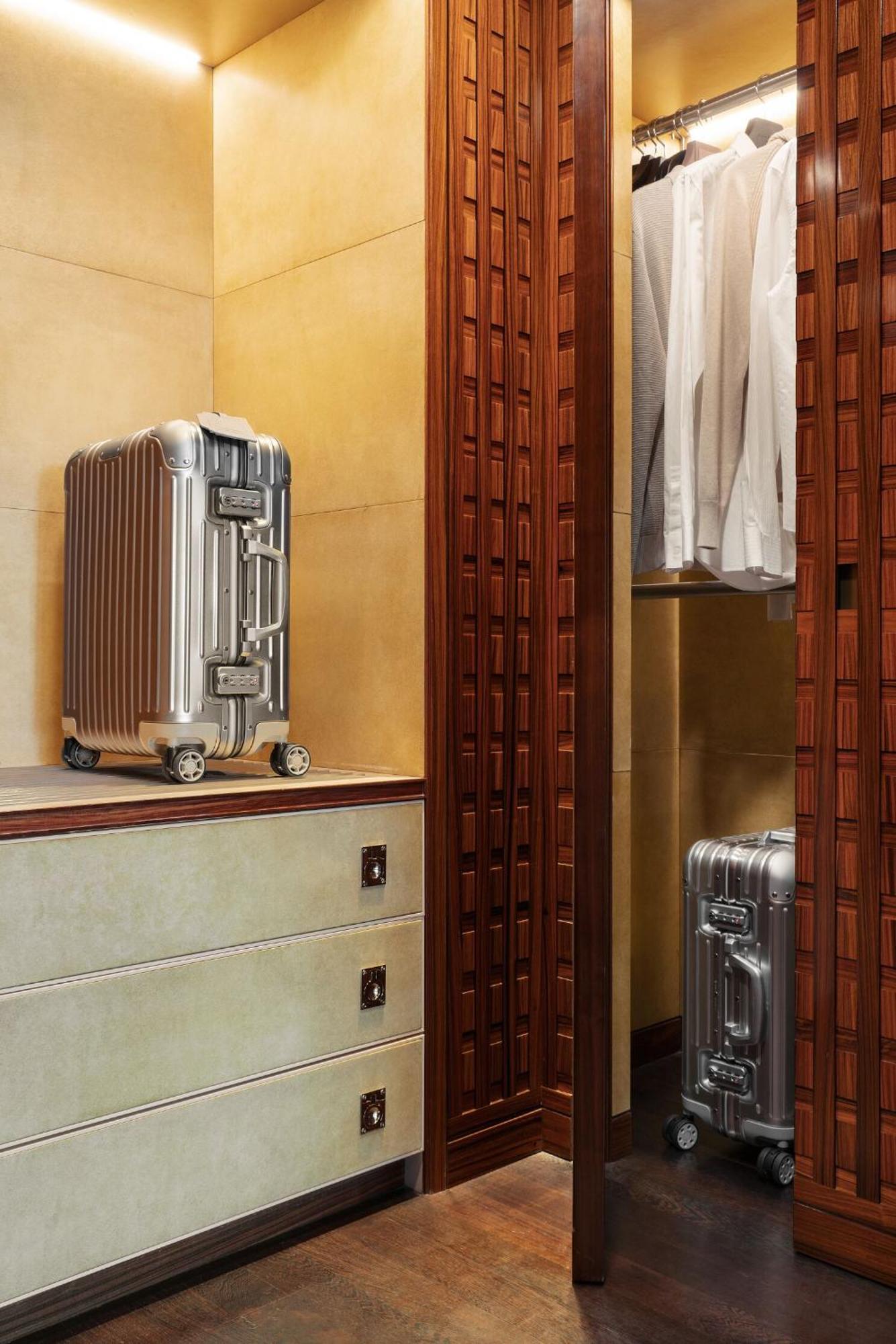 Louvre Deluxe room
