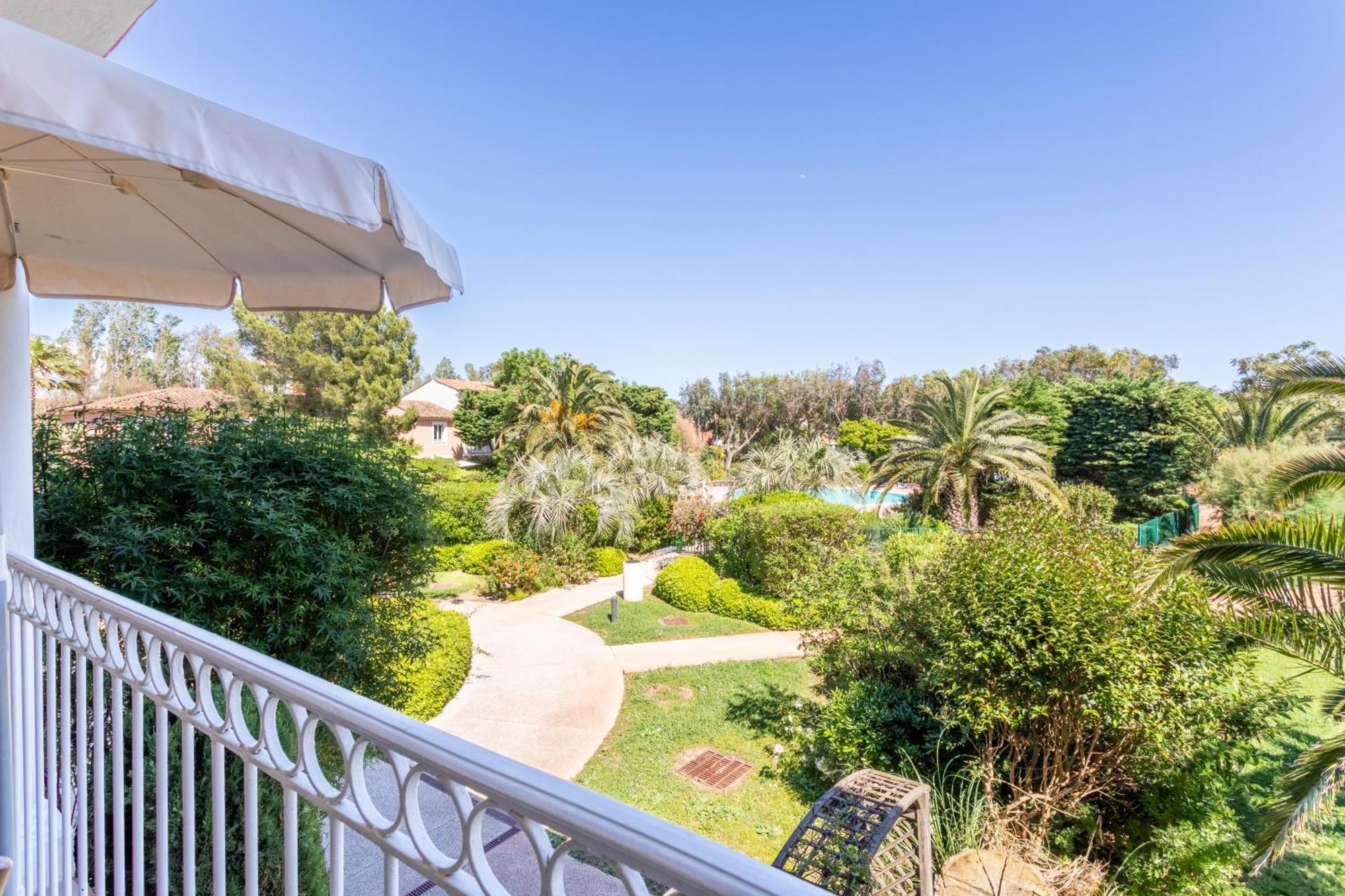 One-Bedroom Apartment Air Conditioning Terrace or Balcony
