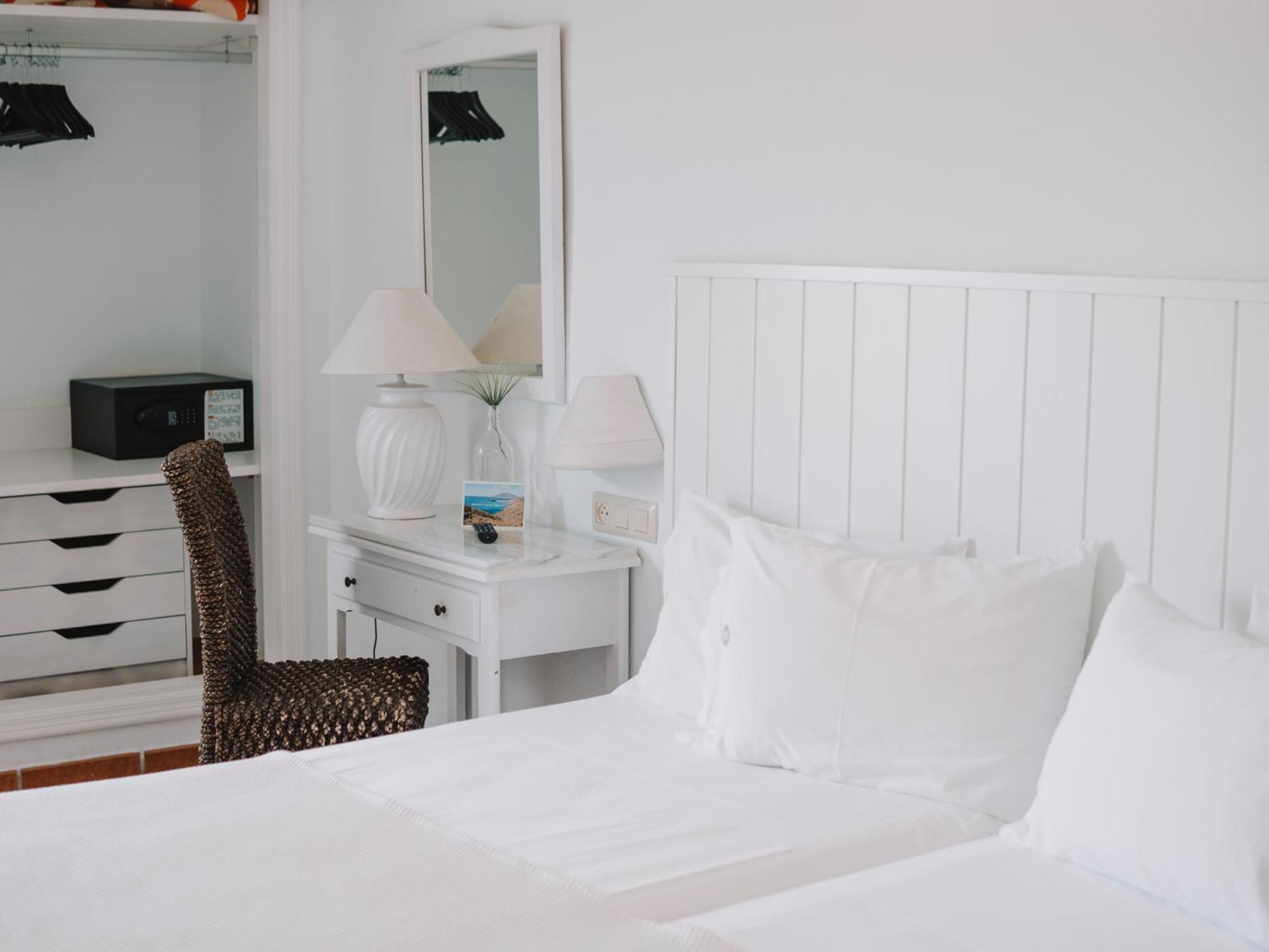 Twin Room Sea View