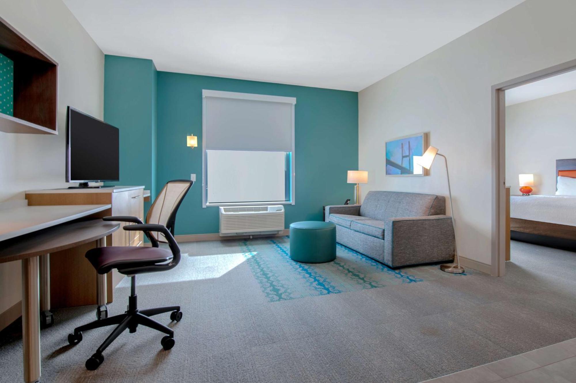 One-Bedroom King Suite