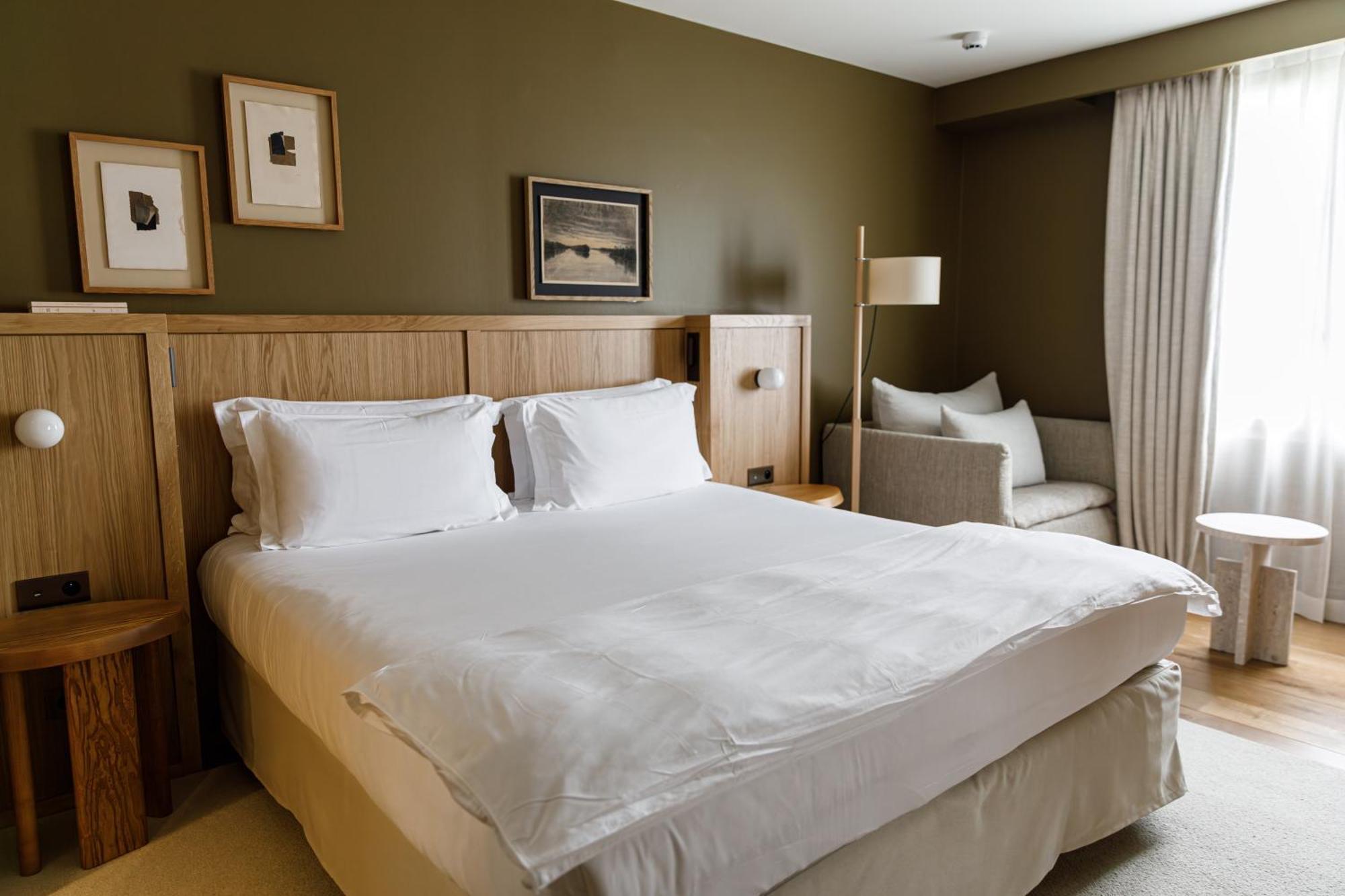 Prestige Room