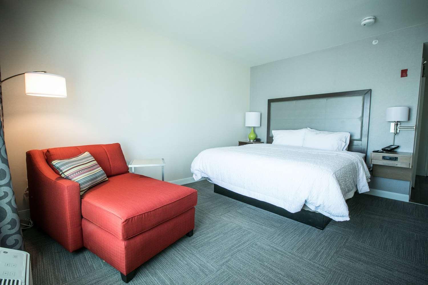 King Room - Mobility Access/Non-Smoking