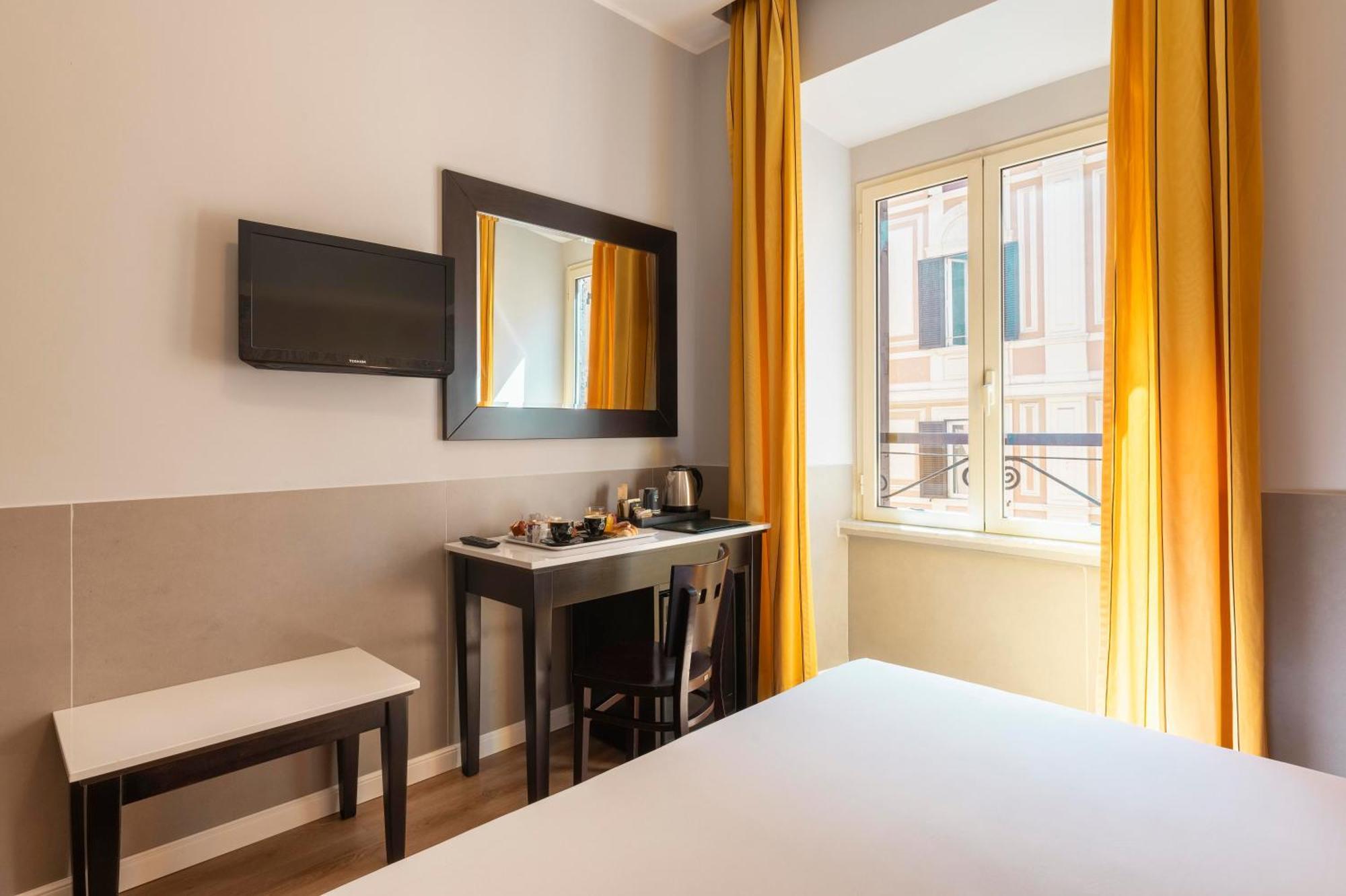 Classic Double Room