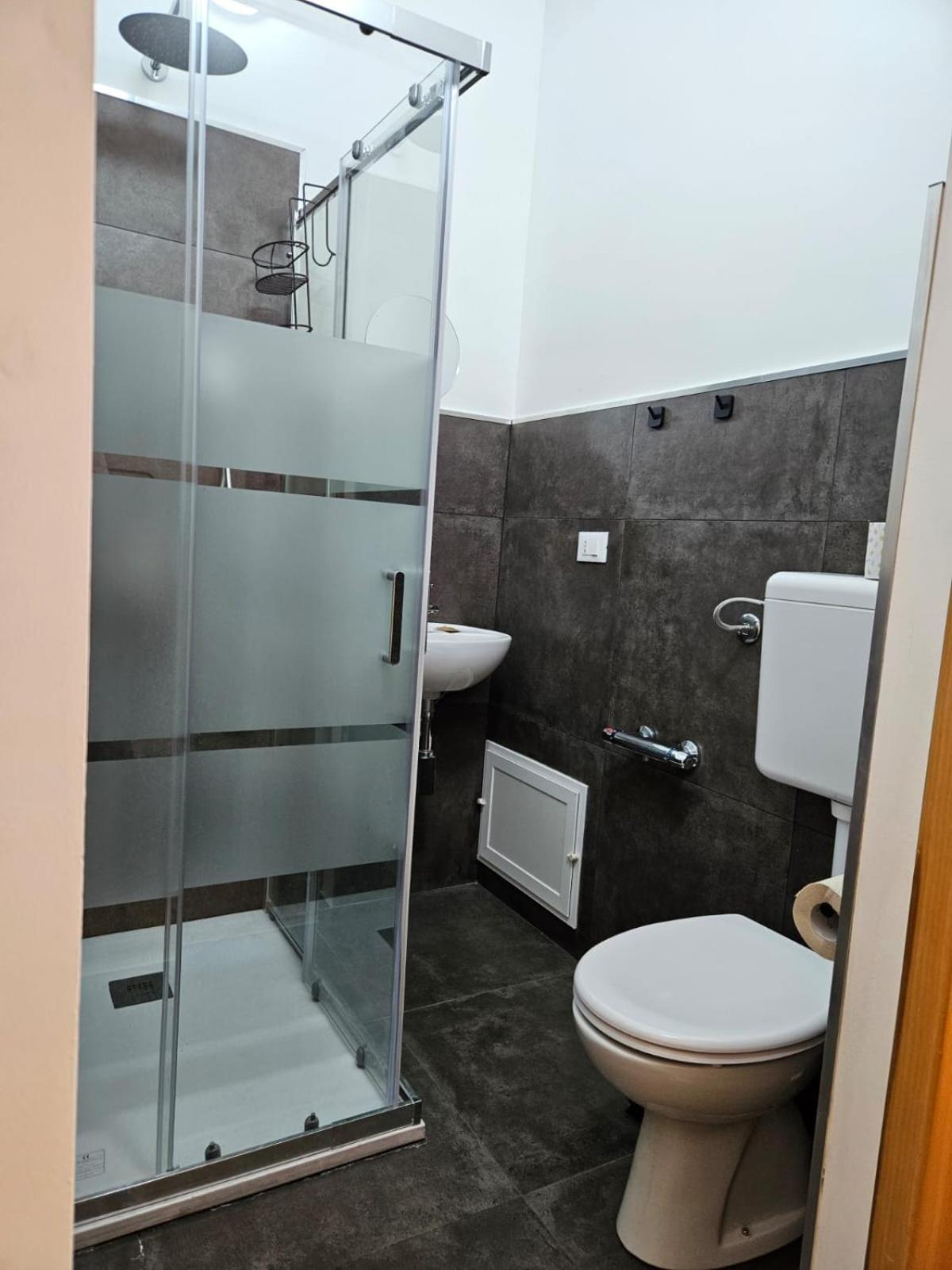 Double Room with Spa Bath