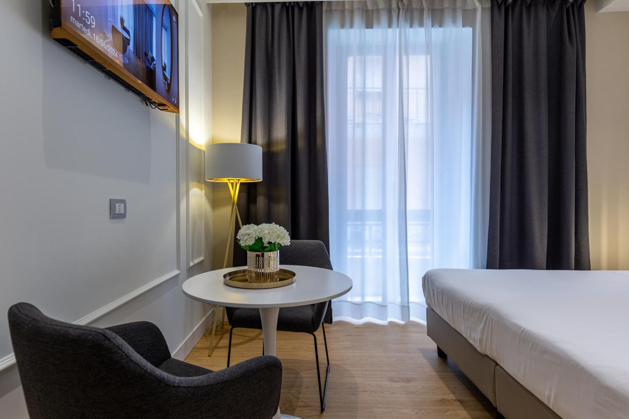 Deluxe Double or Twin Room Balcony