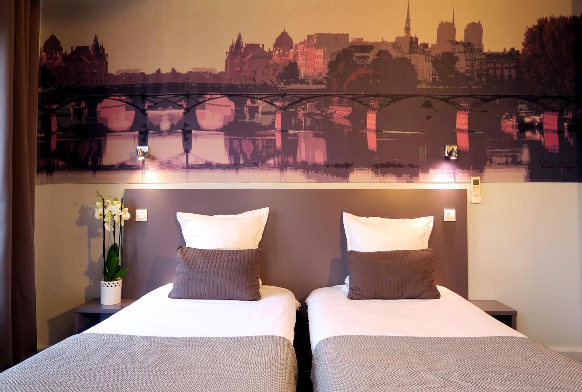 Comfort Twin Room