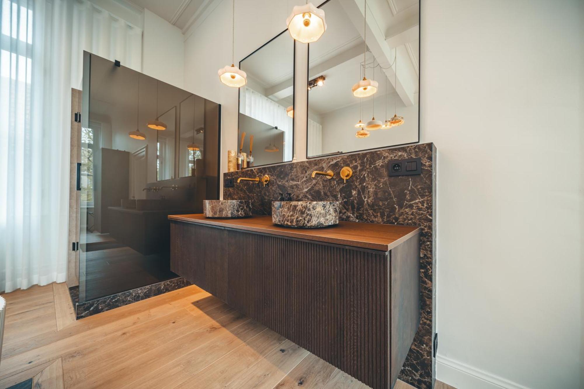 Deluxe Double Room Bath