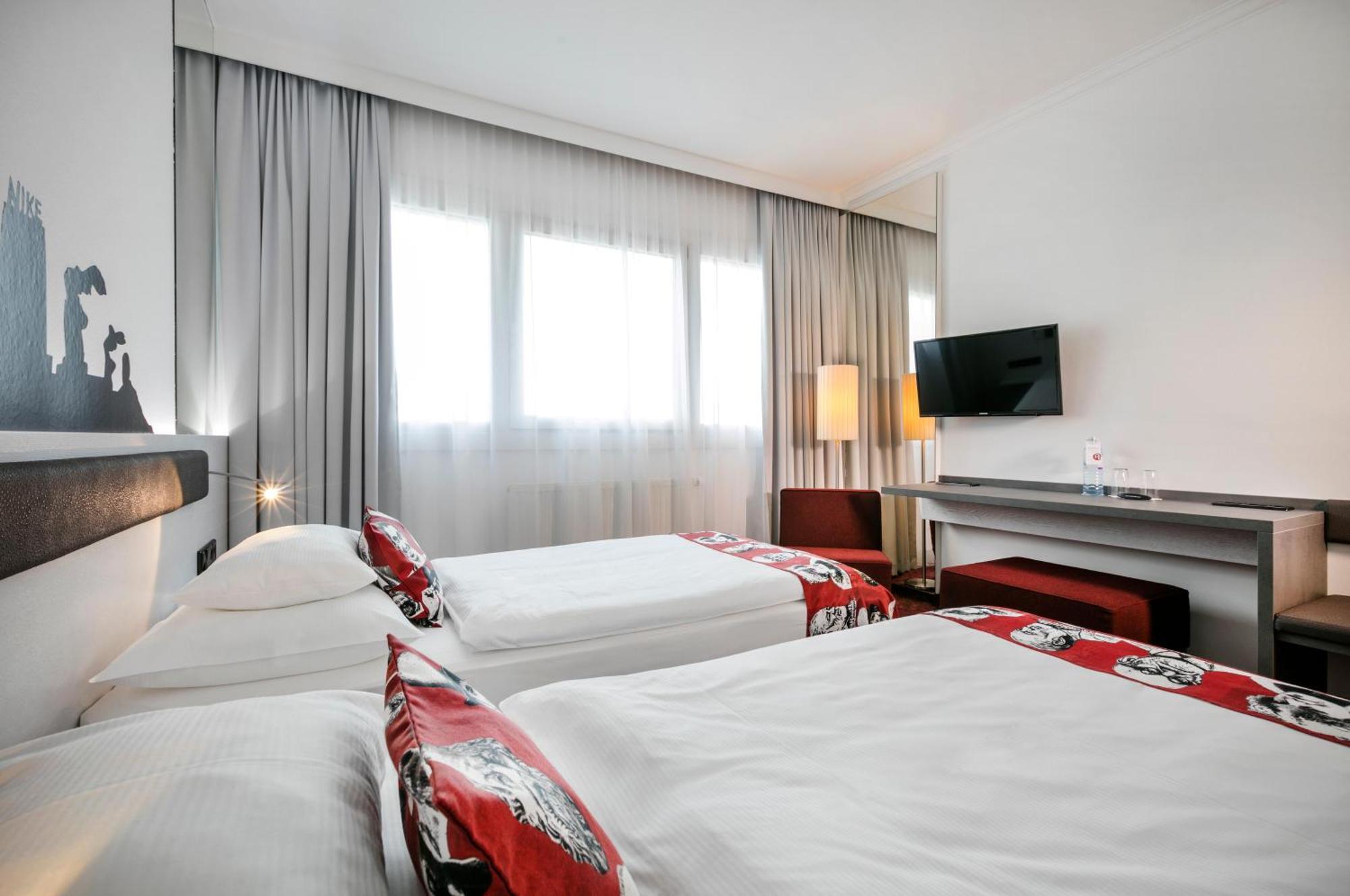 Double or Twin Room with View