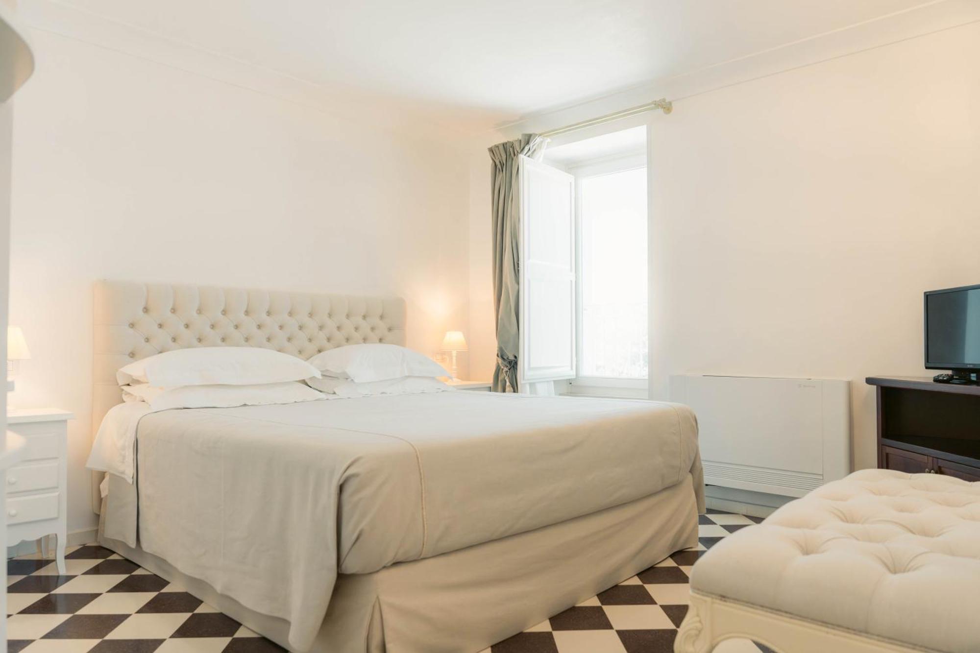 Superior Double Room,1599661344:JPEG
