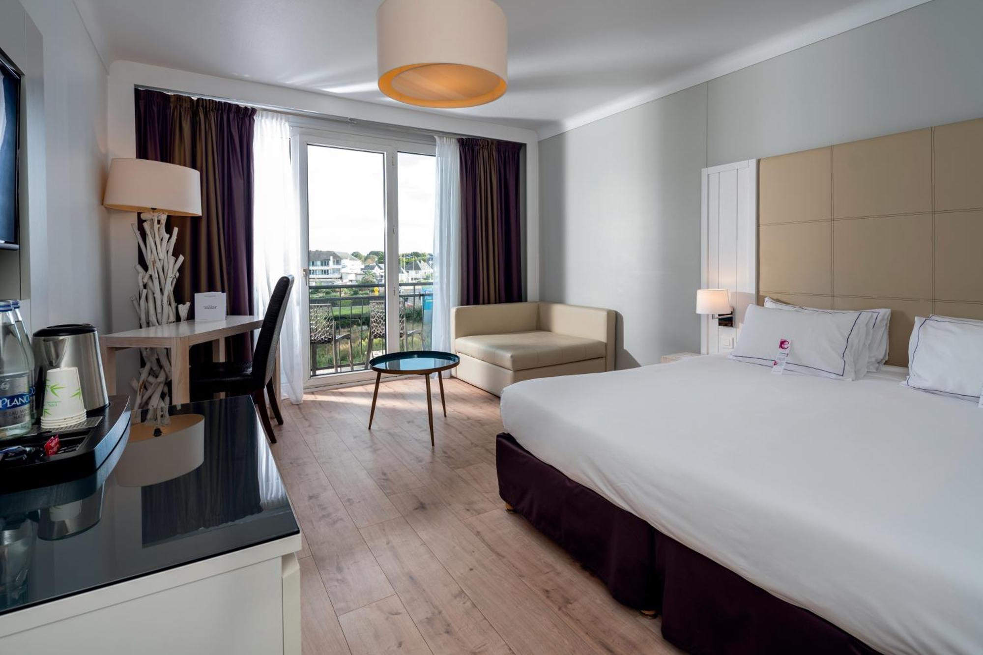 Double Room Side Sea View balcony Spa Access