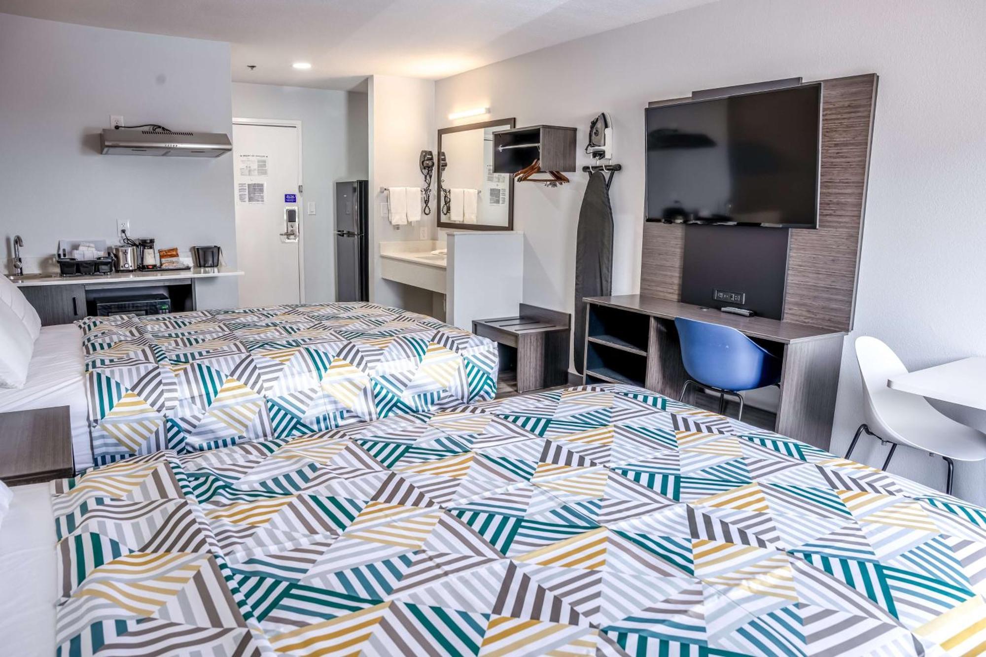 Quadruple Room Non-Smoking