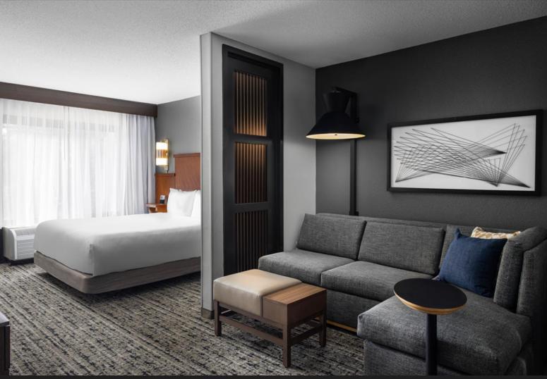 King Room with Sofa Bed - High Floor