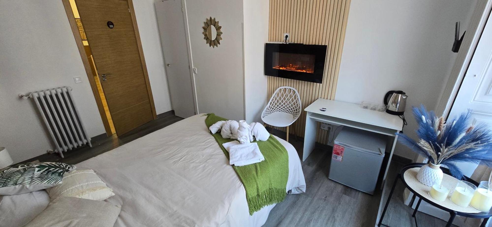 Deluxe Double Room Balcony