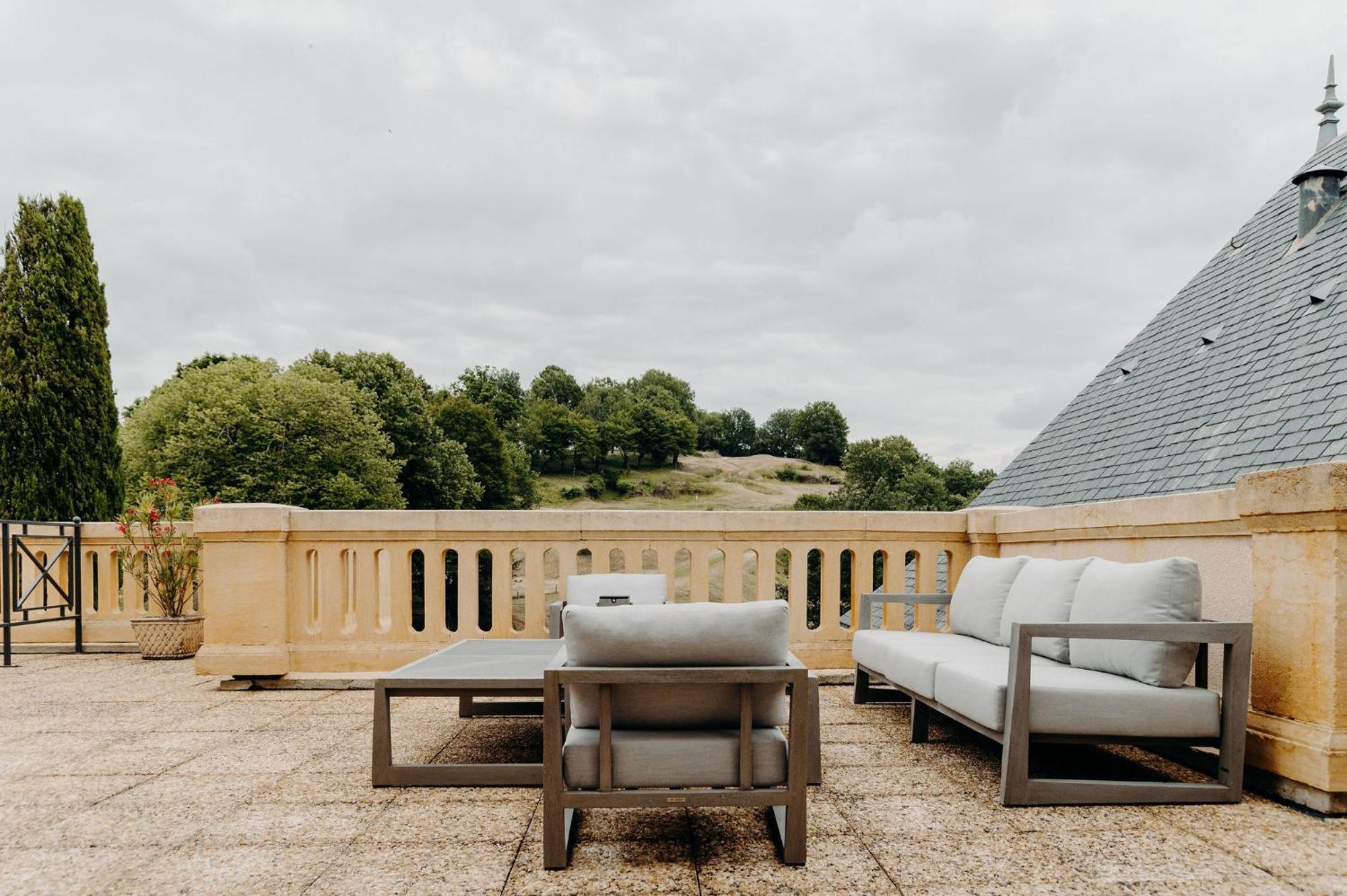 Suite Terrace Air-Conditioning