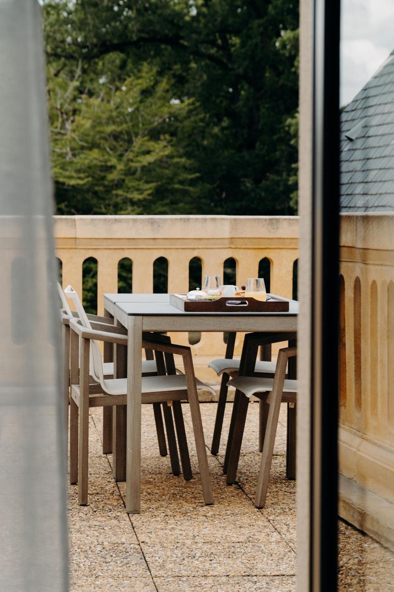 Suite Terrace Air-Conditioning