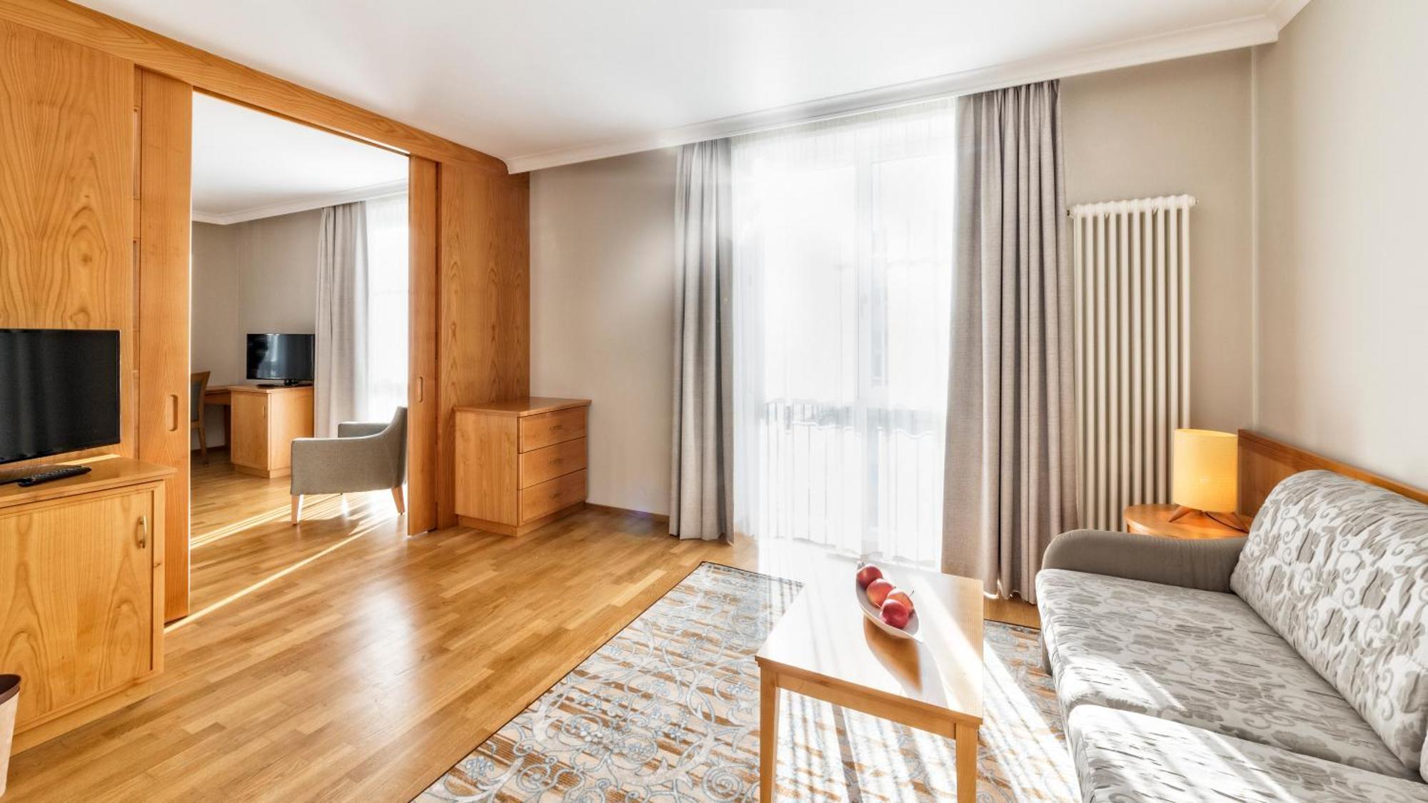 Junior Suite