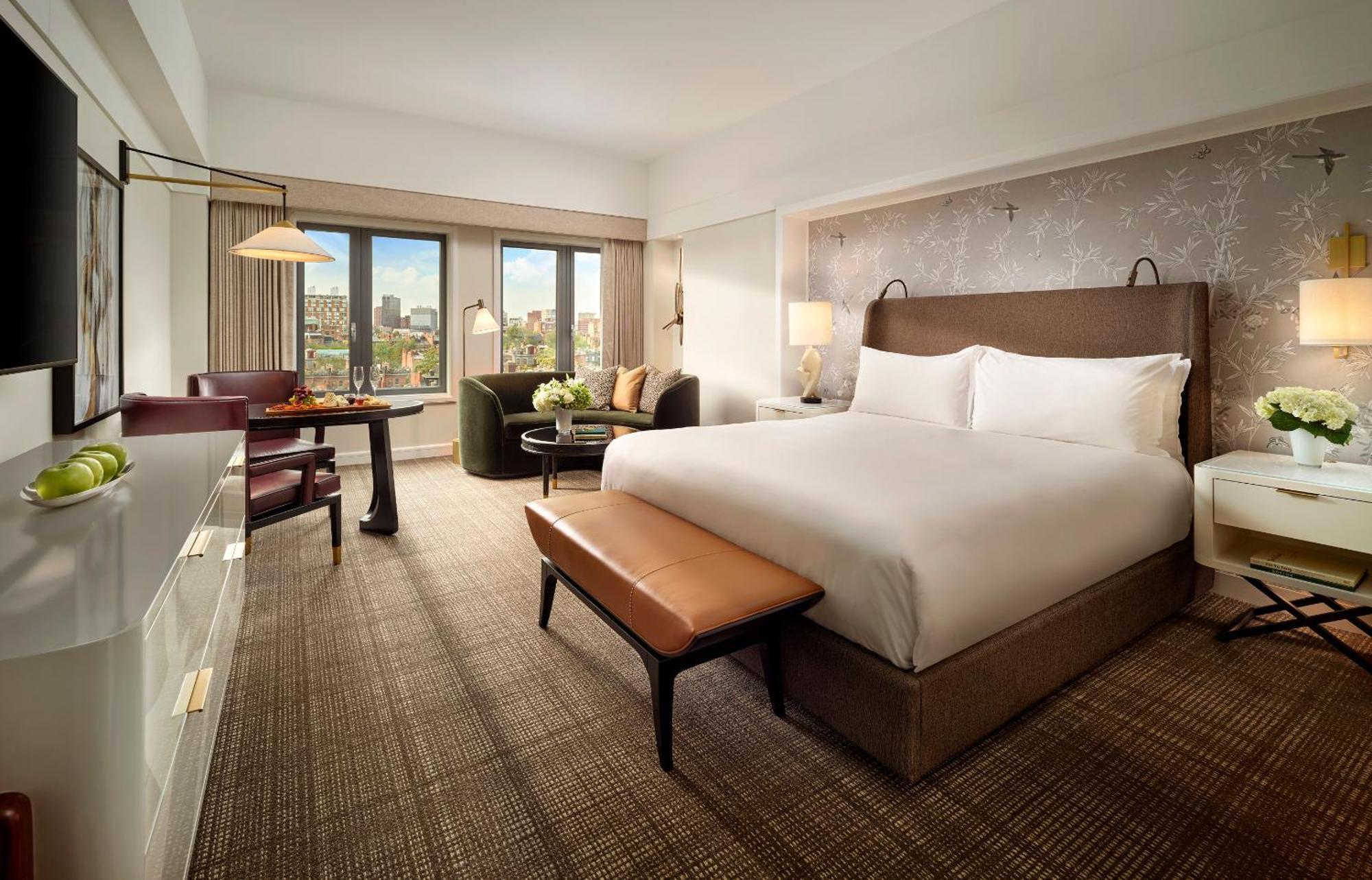 Quarto Premier com Cama King-size e Vista da Cidade