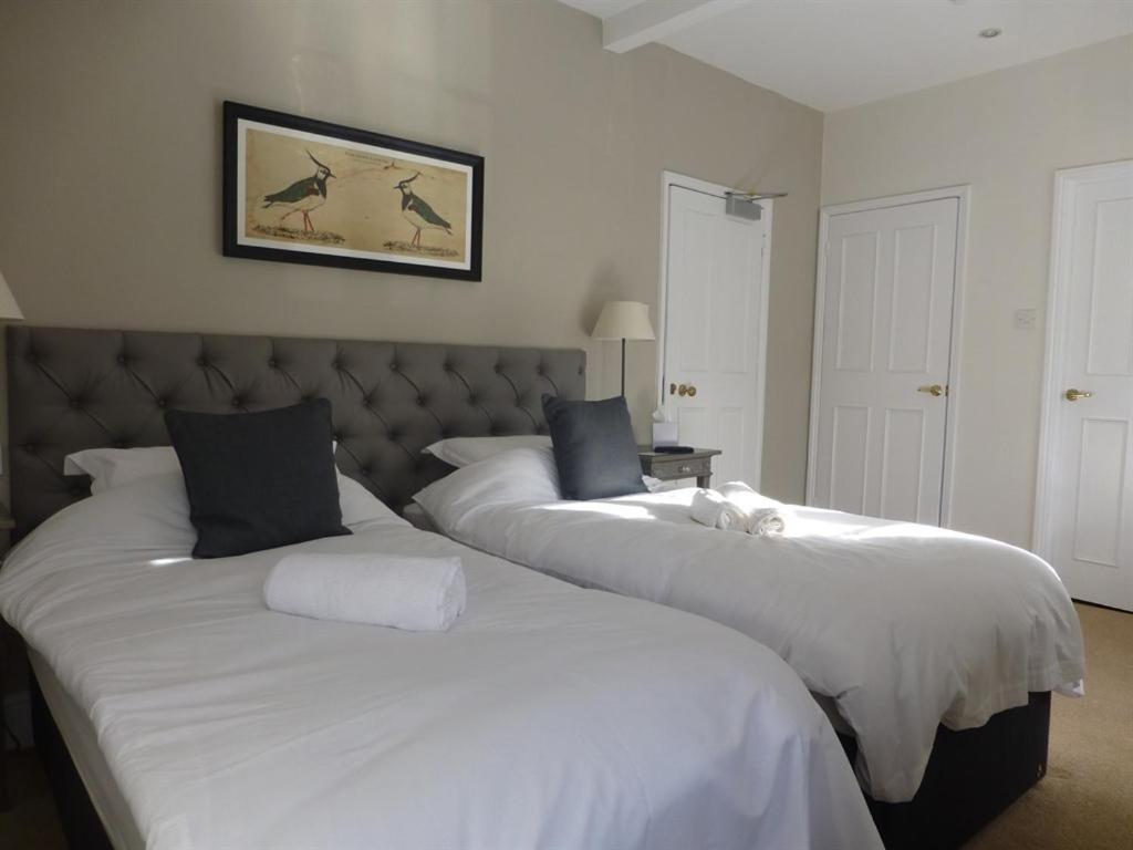 King Room Garden View