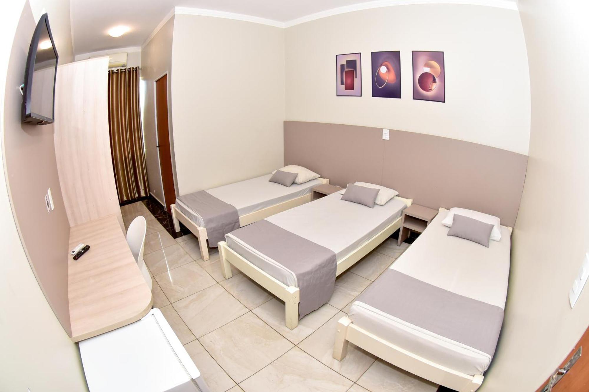 Quarto Triplo Standard