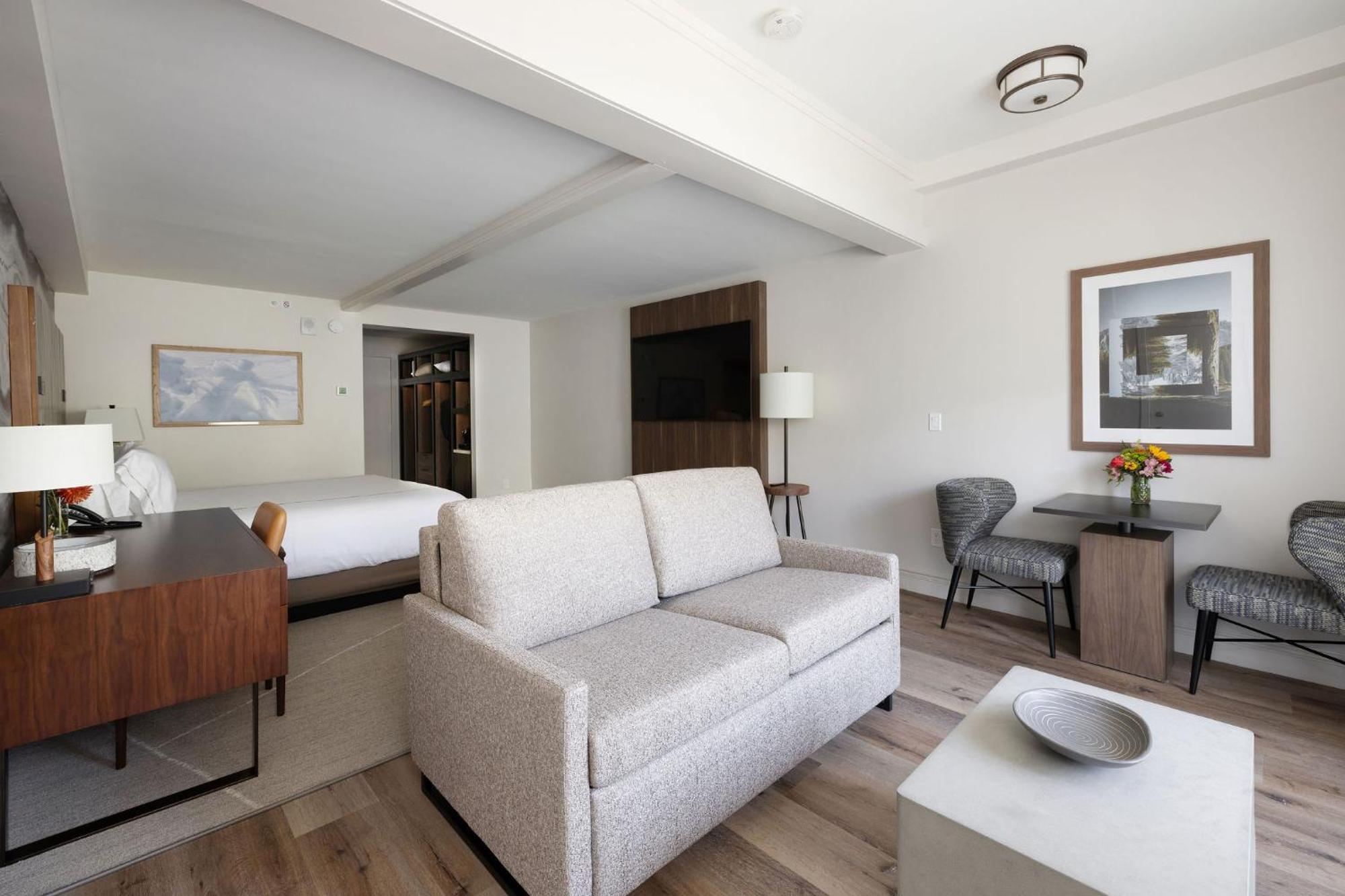 King Suite Balcony Gore Creek View