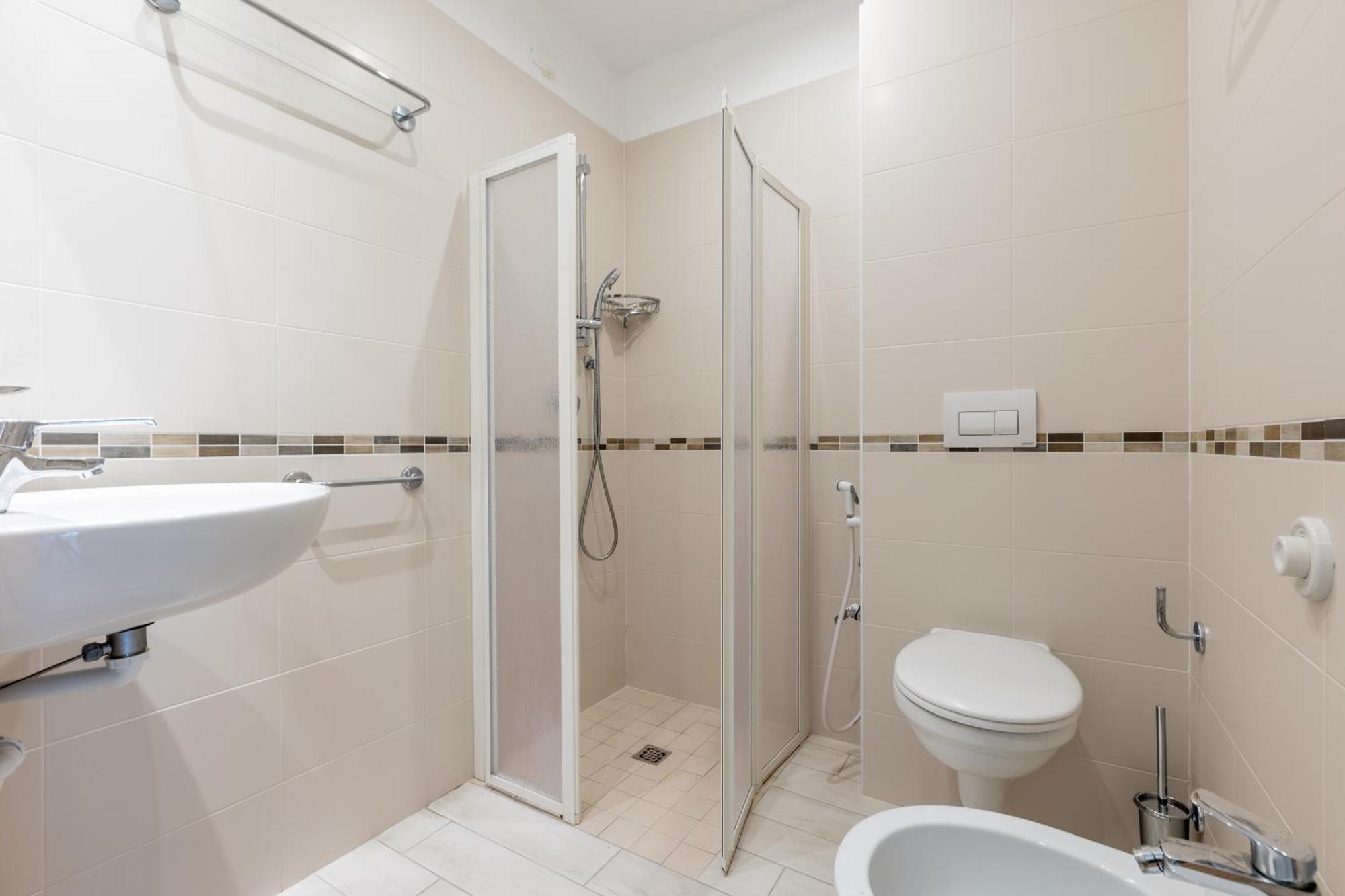 Double or Twin Room Balcony