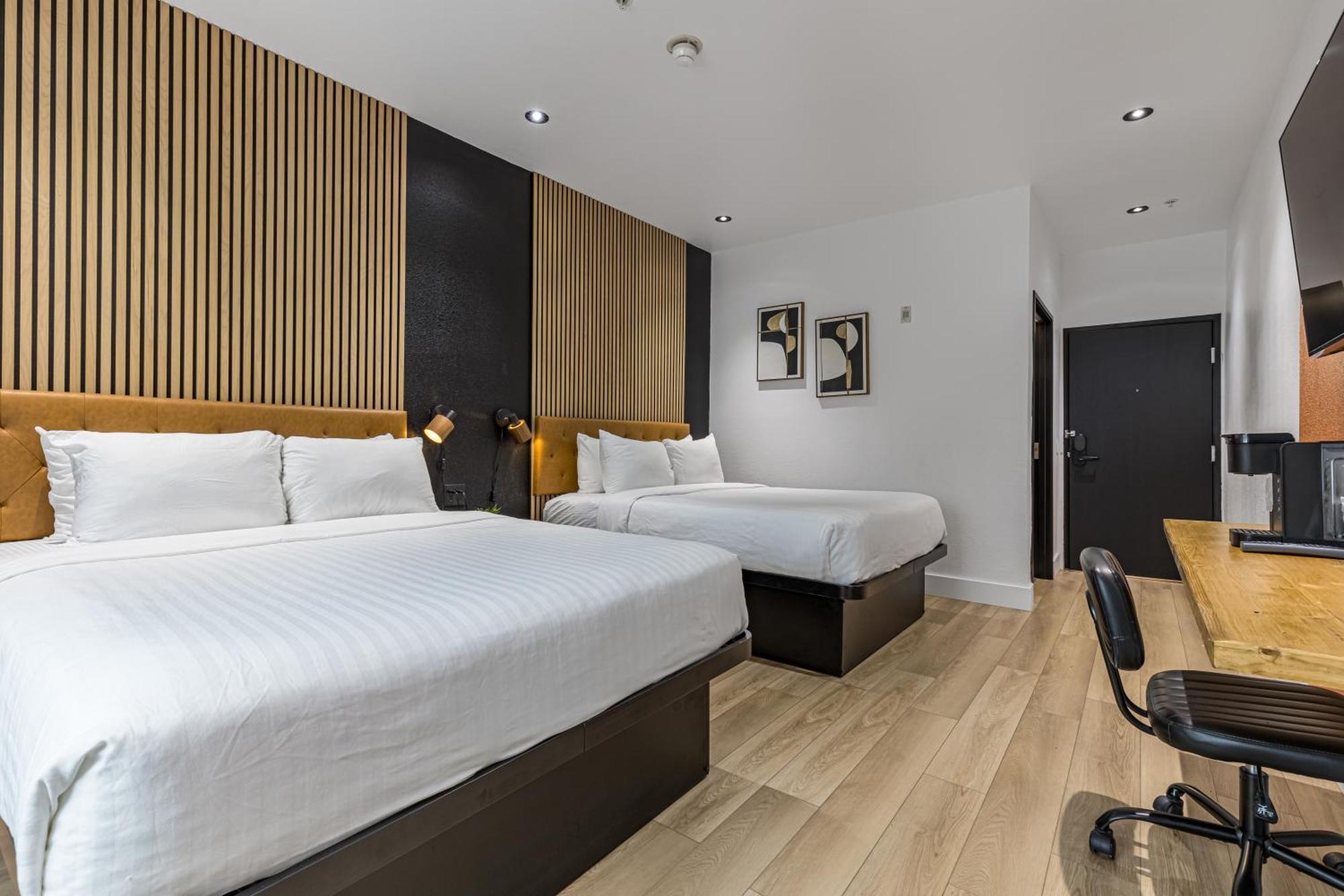 Deluxe Queen Room Two Queen Beds