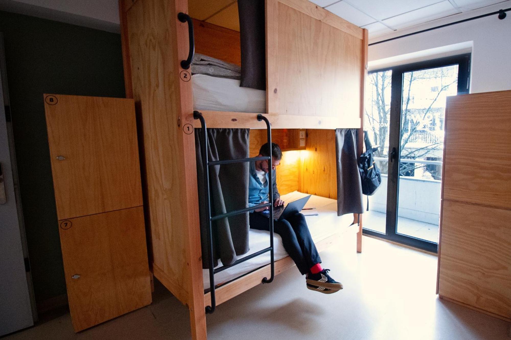 Bed 8-Bed Dormitory Room