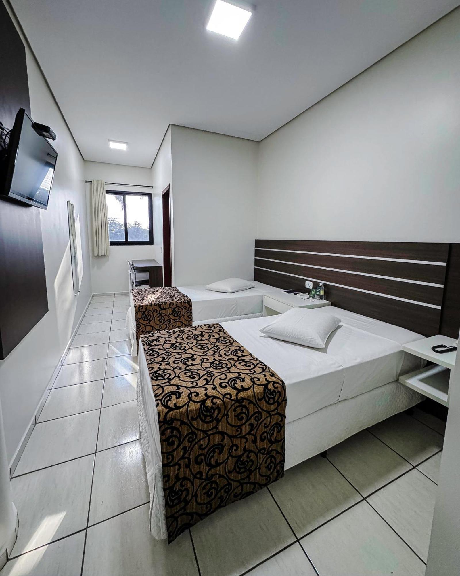 Quarto Duplo