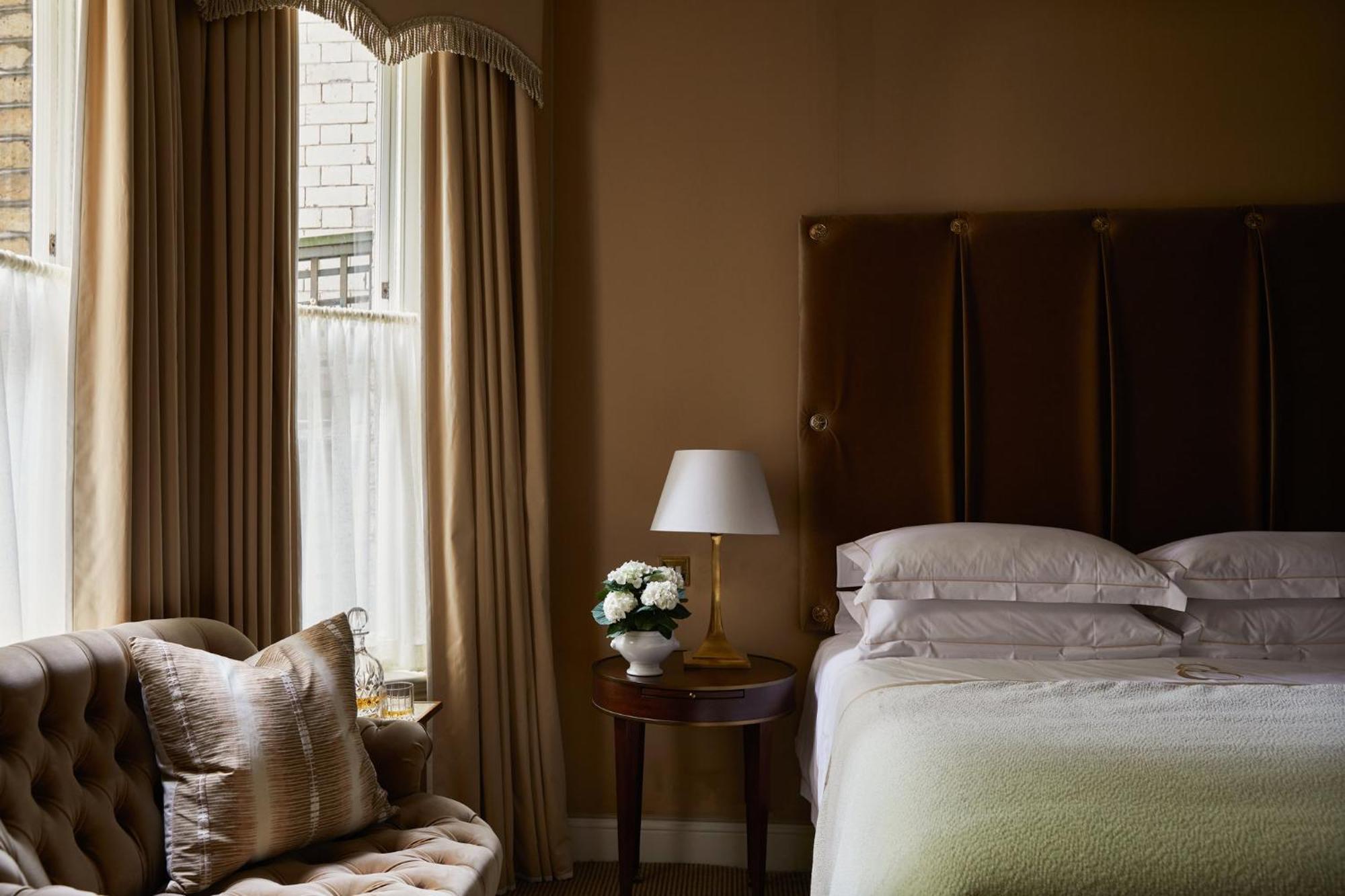 Chambre Lit Queen-Size Deluxe