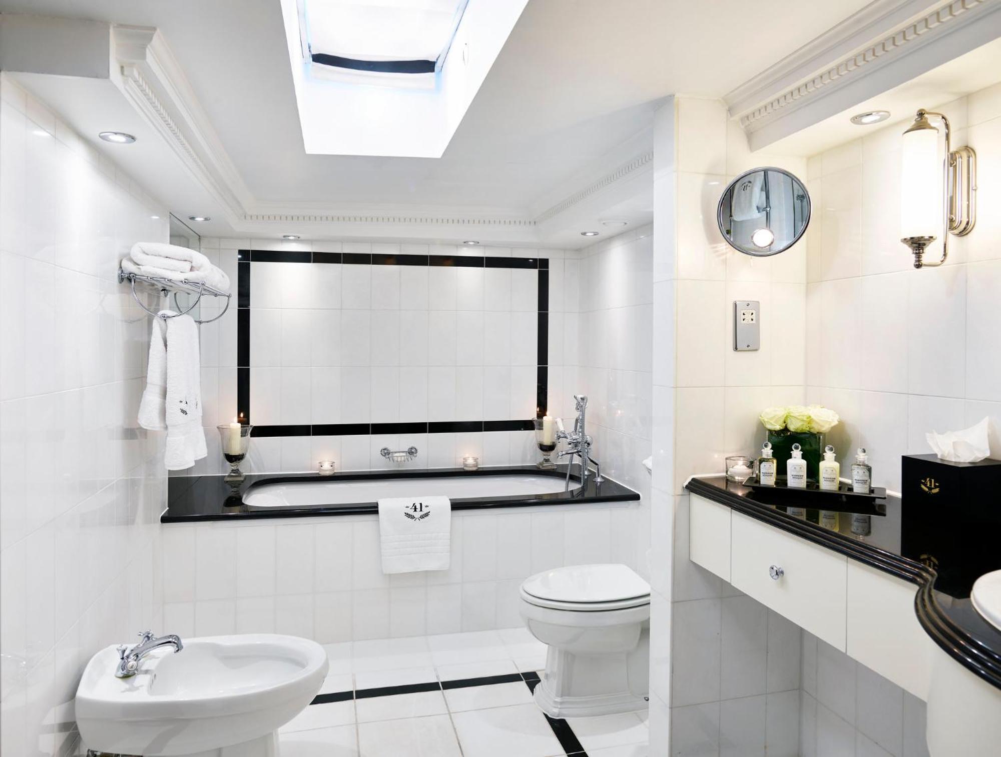 Junior Suite Split Level