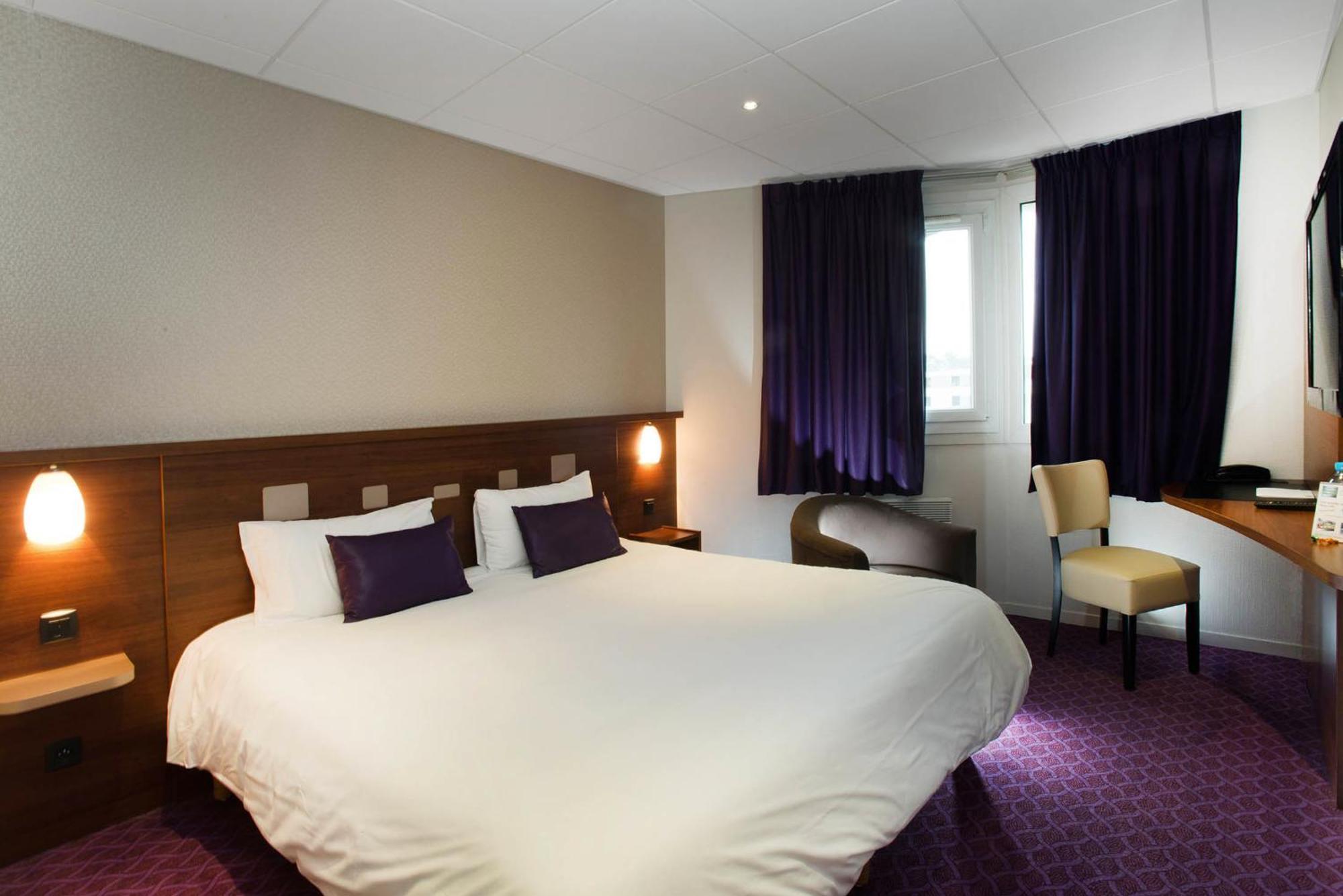 Premium Double Room,1605366595:JPEG