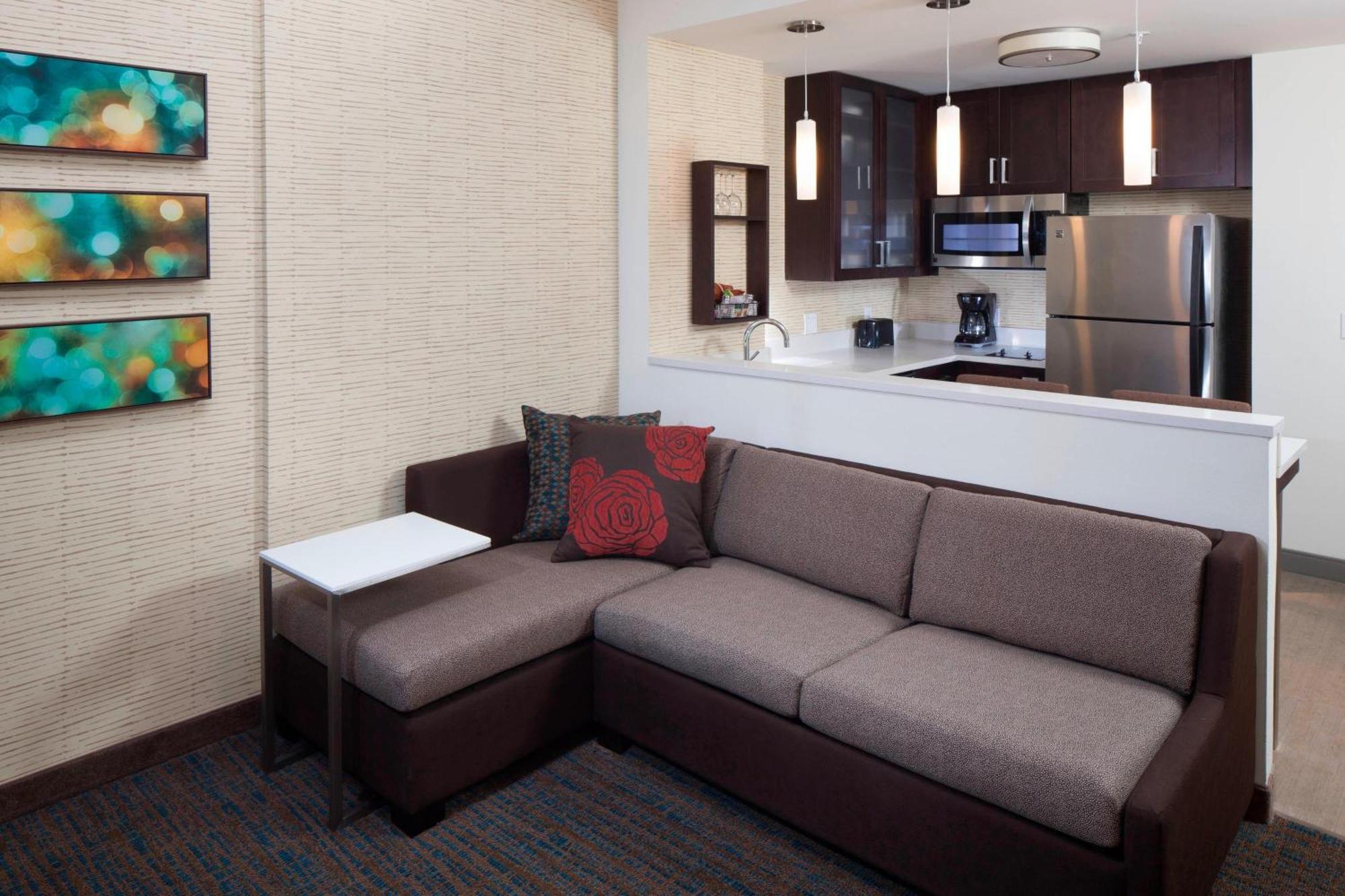 One-Bedroom King Suite Sofa Bed Balcony