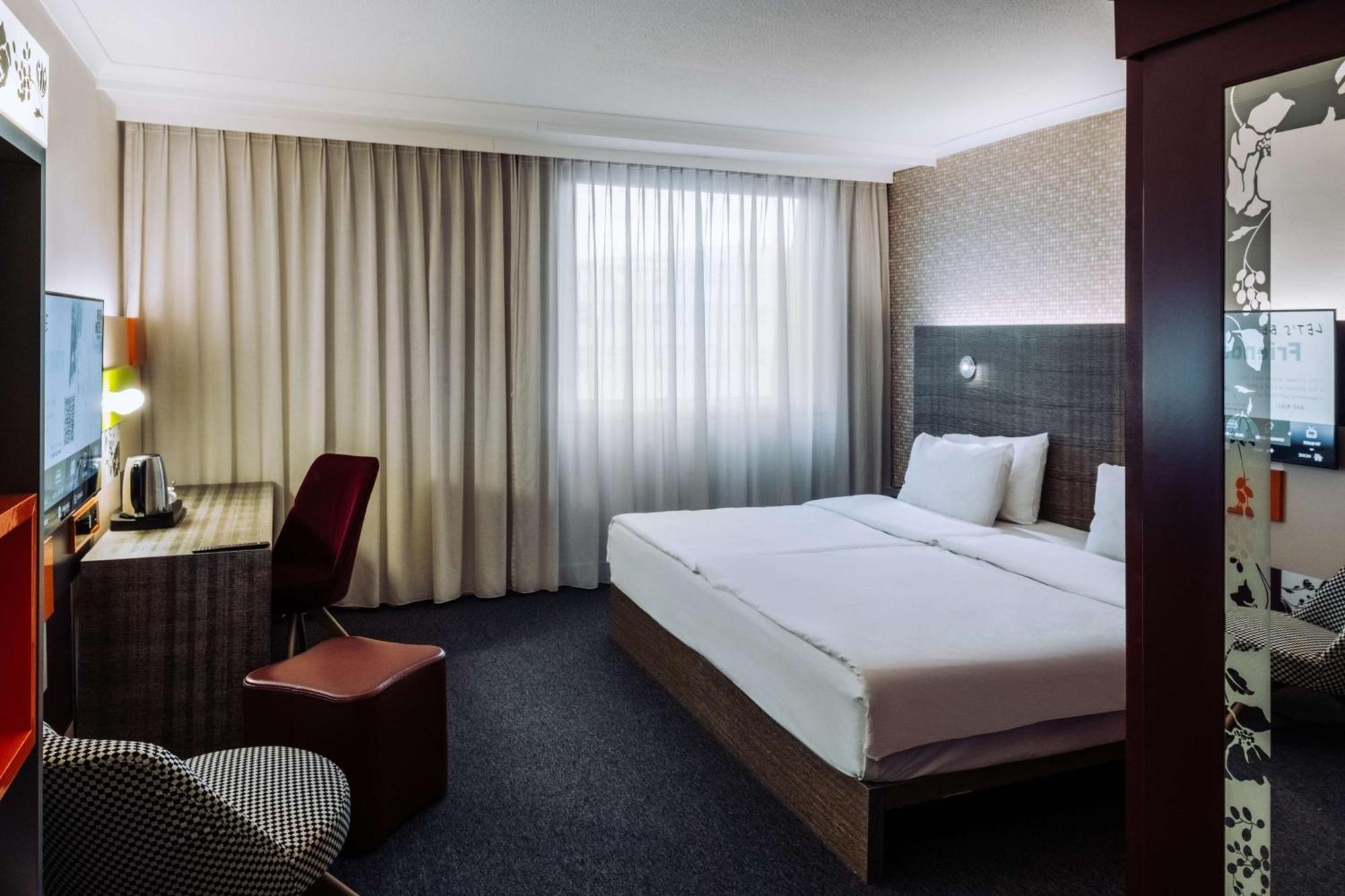 penta  Plus Room