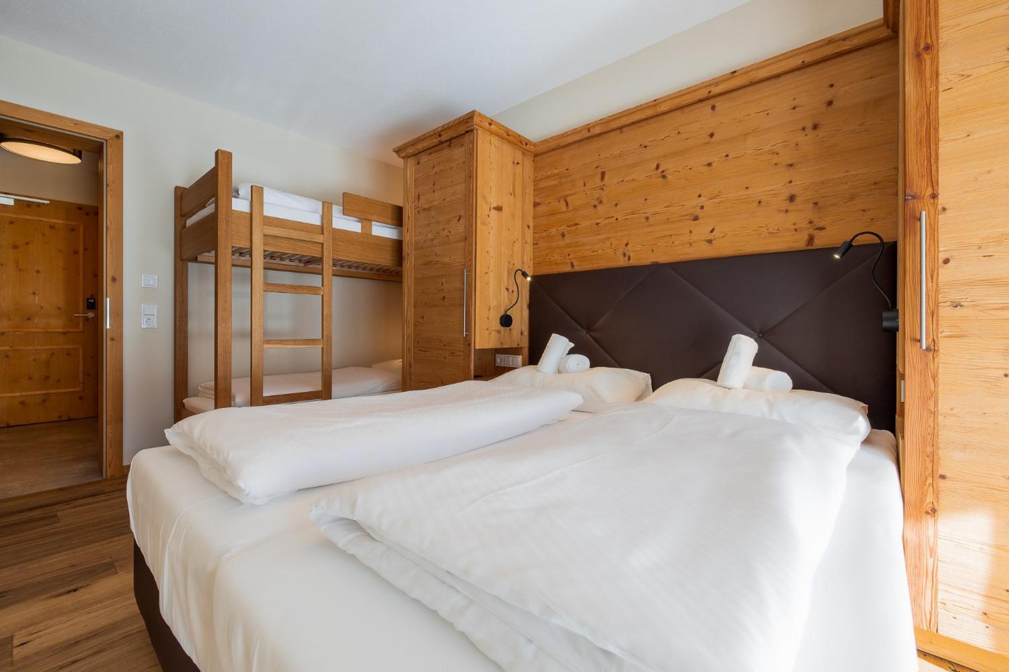 One-Bedroom Apartment 1B