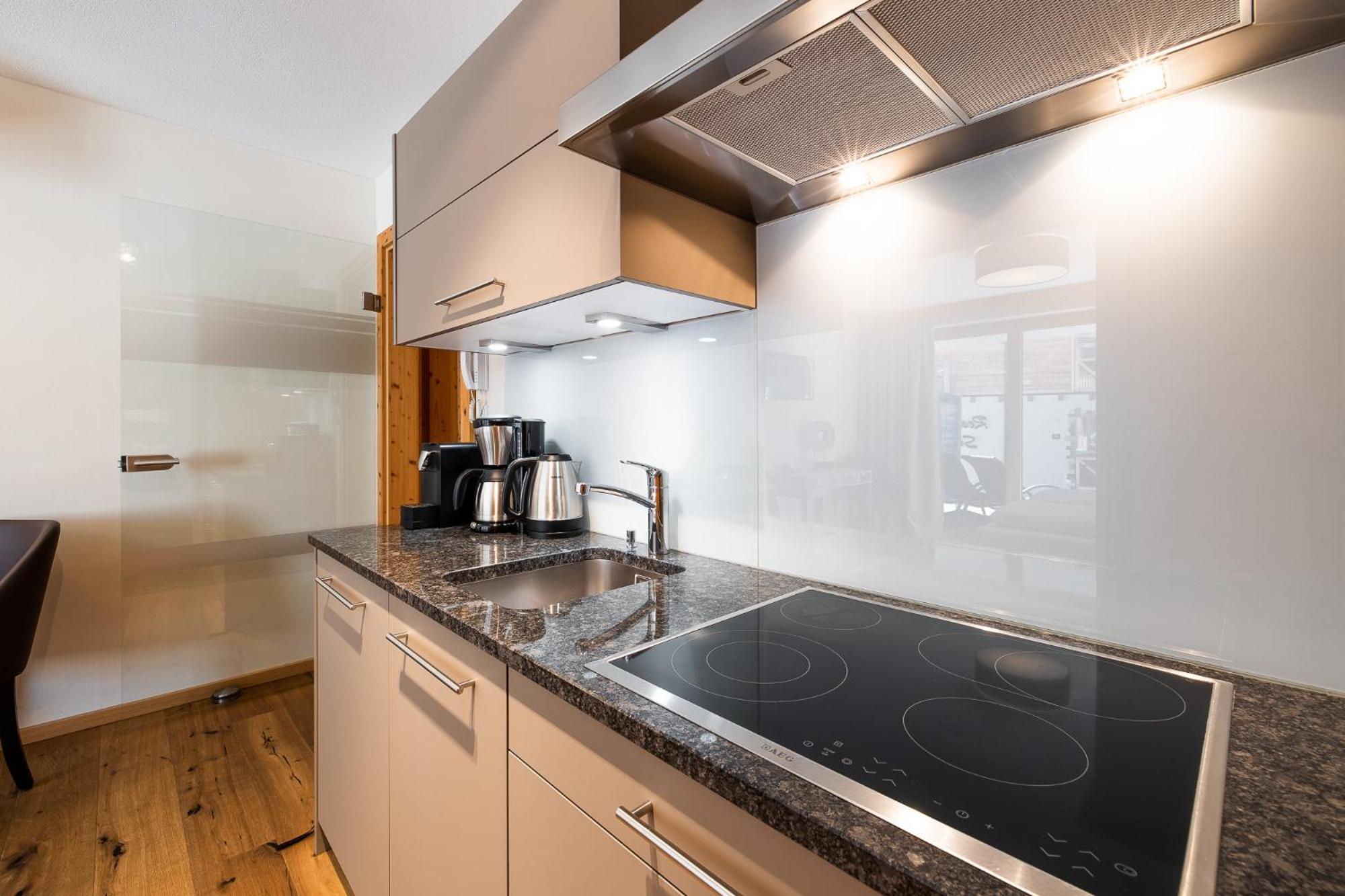 One-Bedroom Apartment 1B