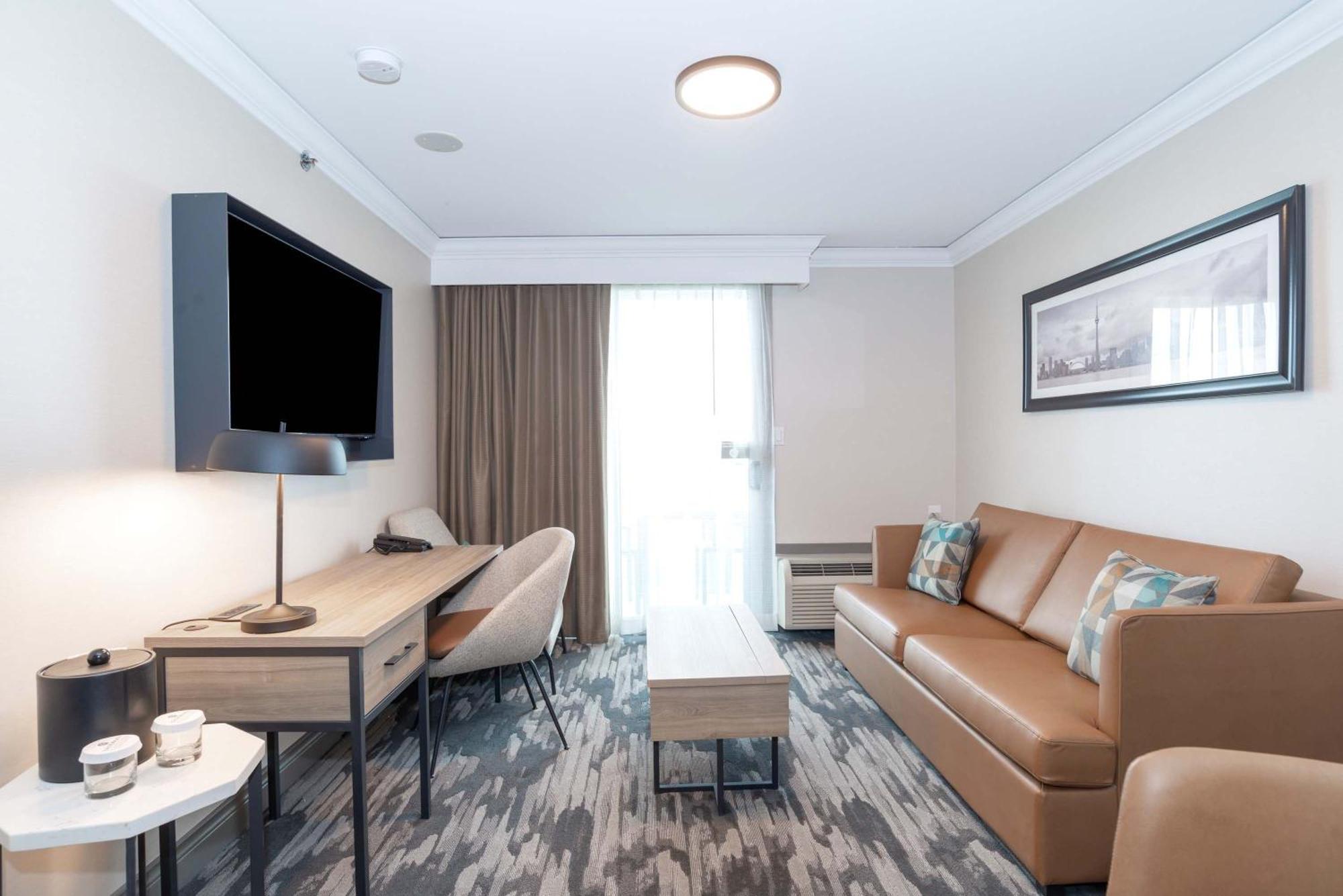 Grand Suite 1 King Bed Kitchen Washer Dryer Balcony