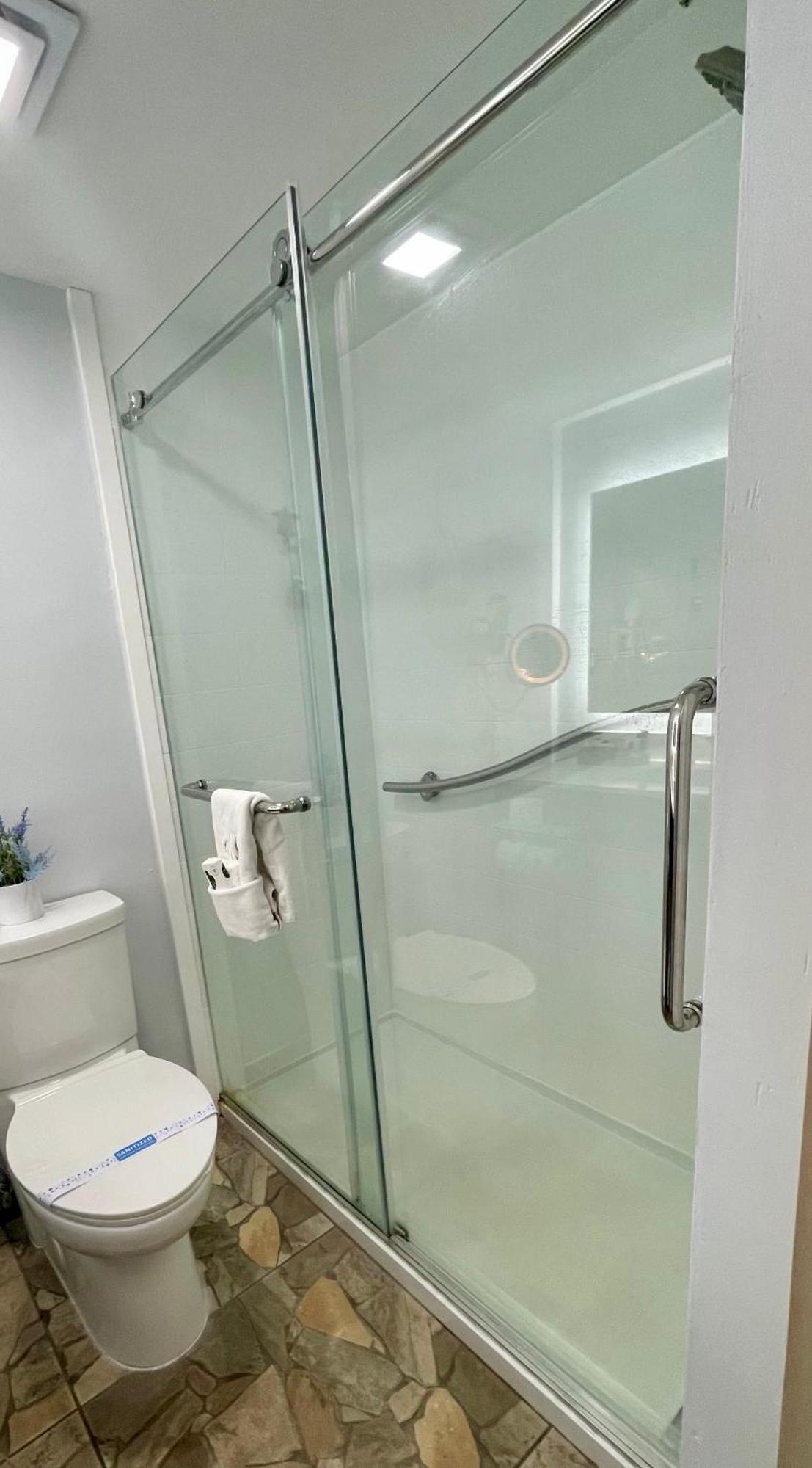 Superior King Suite