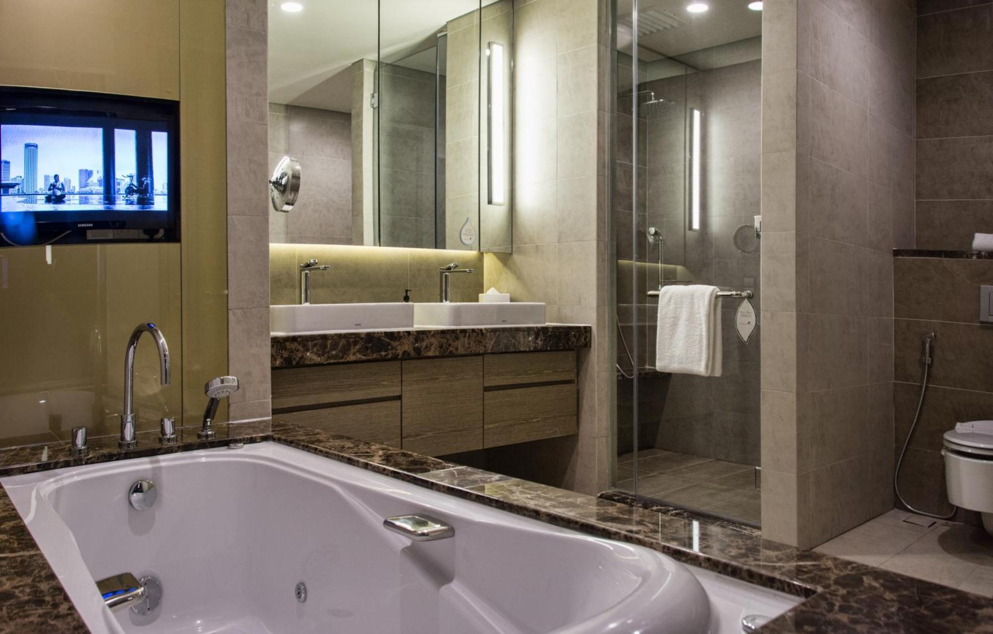Three-Bedroom Premier