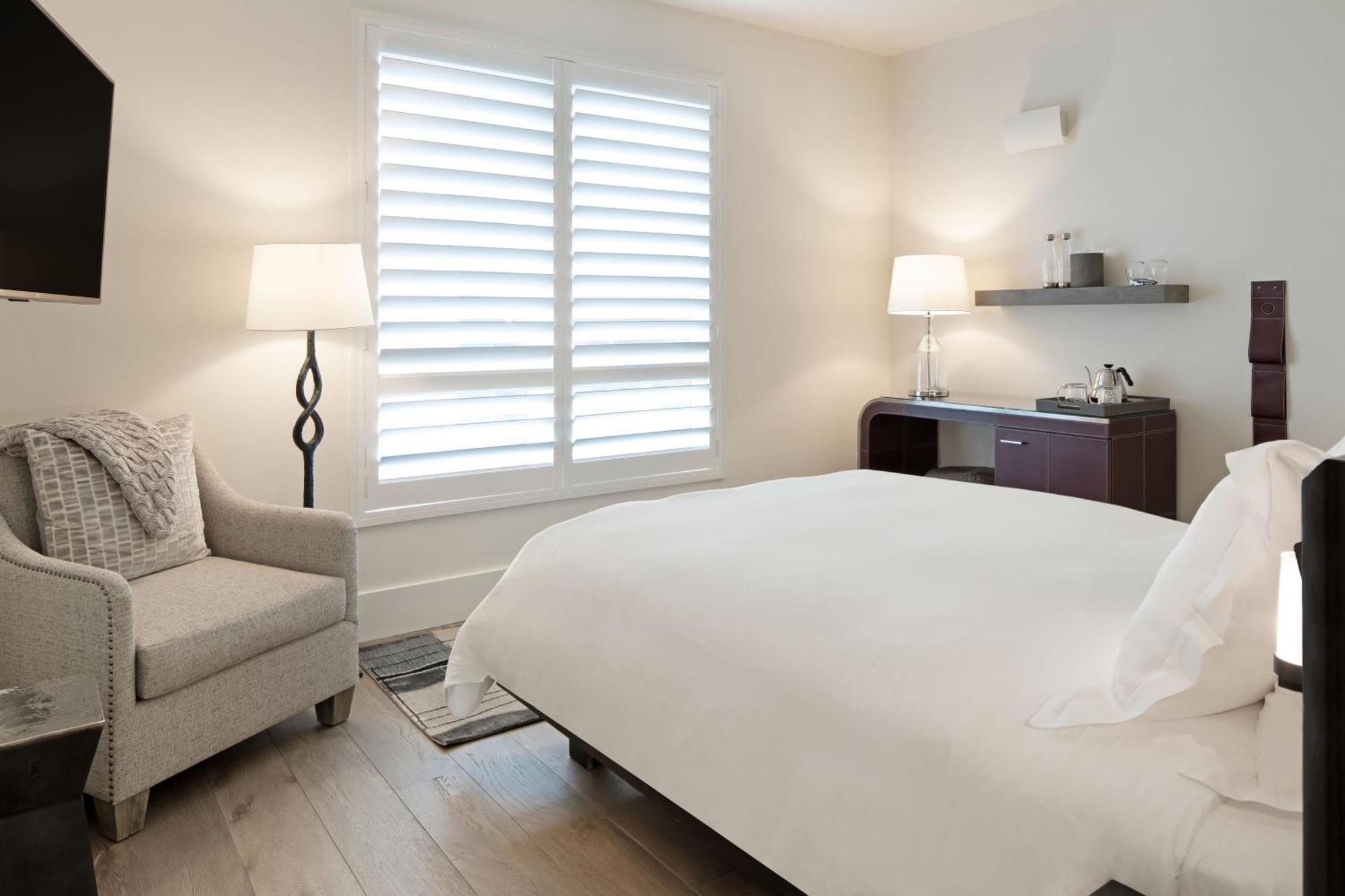 Queen Room City View